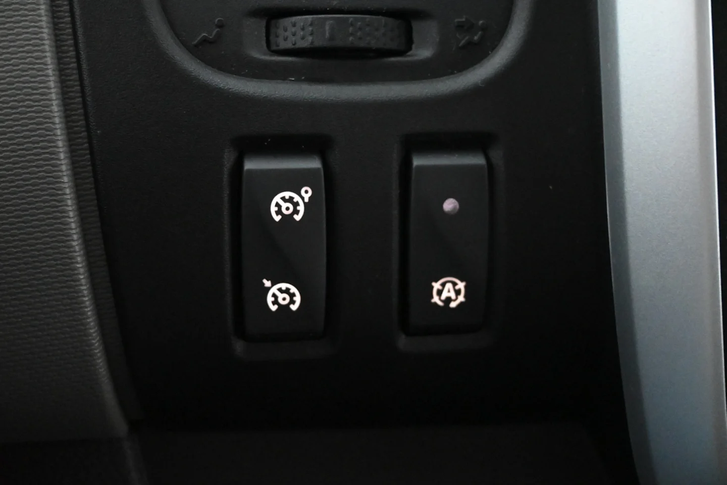 Car Image - 7yhX7HdyG0f0qEbLtIqBFL