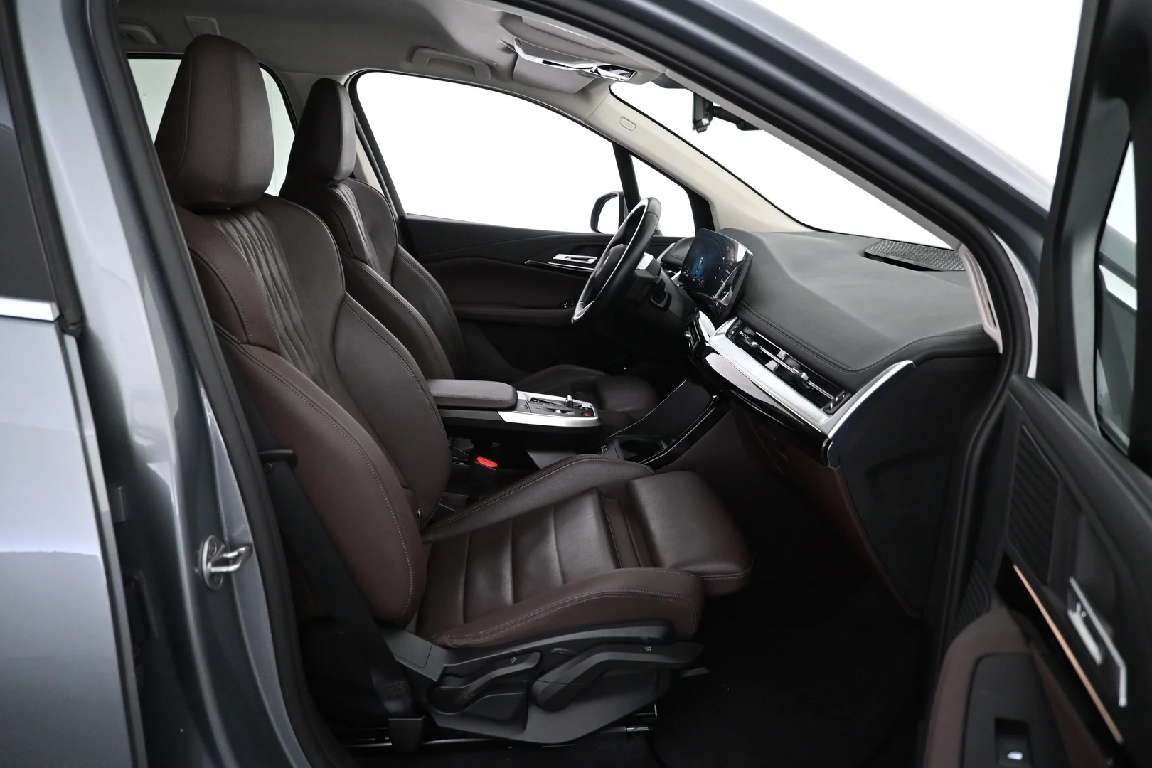 Car Image - 3gIi03tn3xNYjgjMKSAY6x