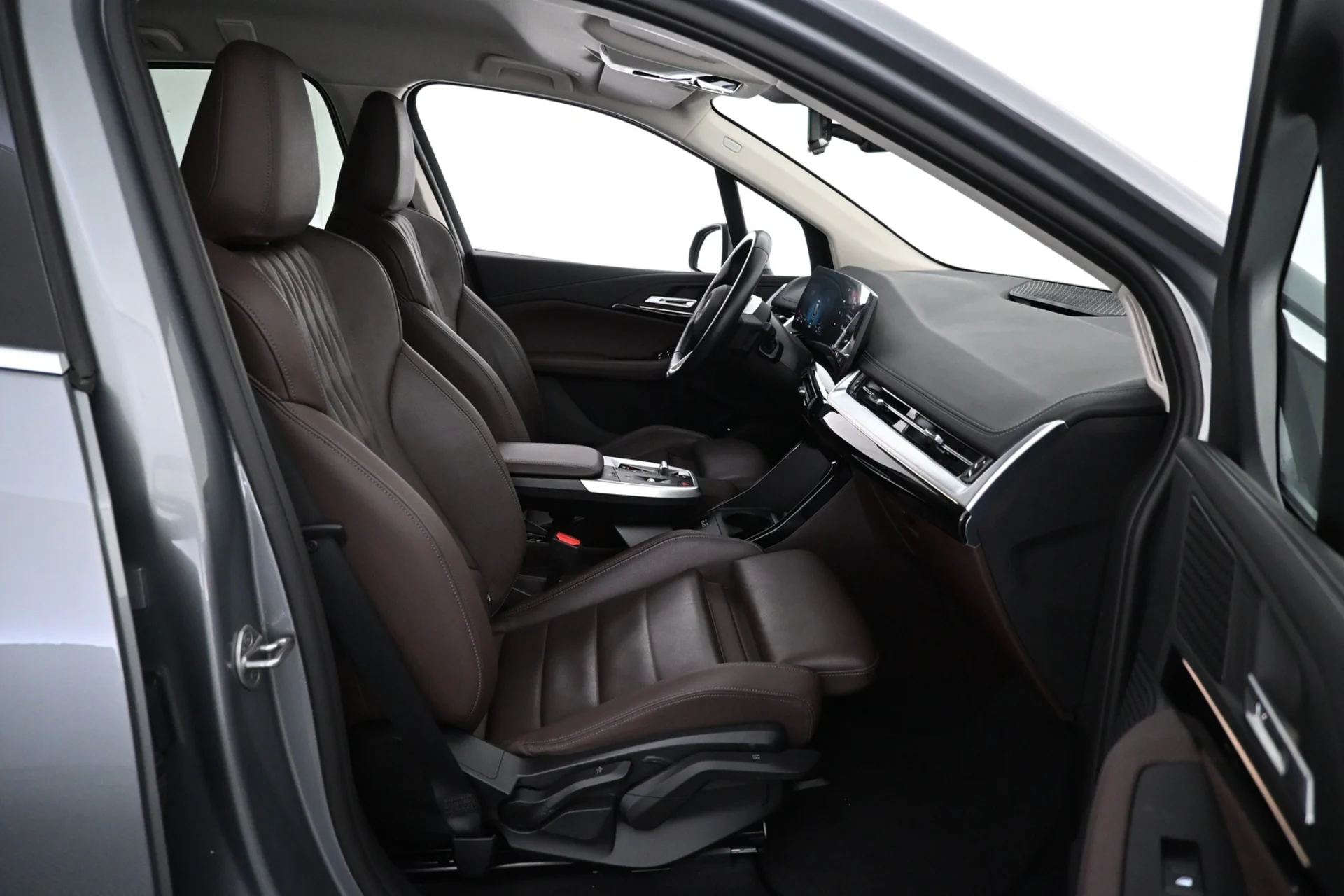 Car Image - 3gIi03tn3xNYjgjMKSAY6x