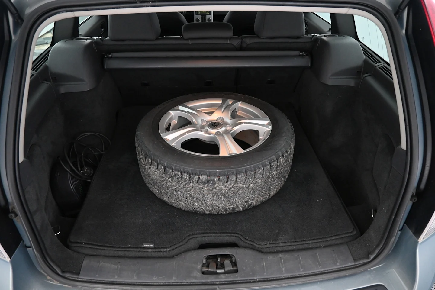 Car Image - 4ipLVaf0aJ7S5GMojHiEhq