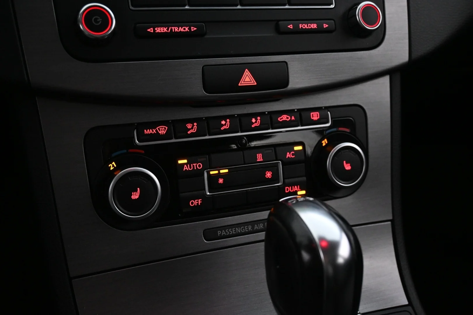 Car Image - 5O82wjsUID2st2sv5JbRjm