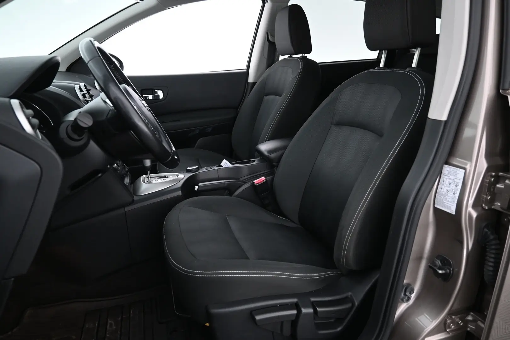 Car Image - 2Gy6rrO5FvbypRcYPHAspe