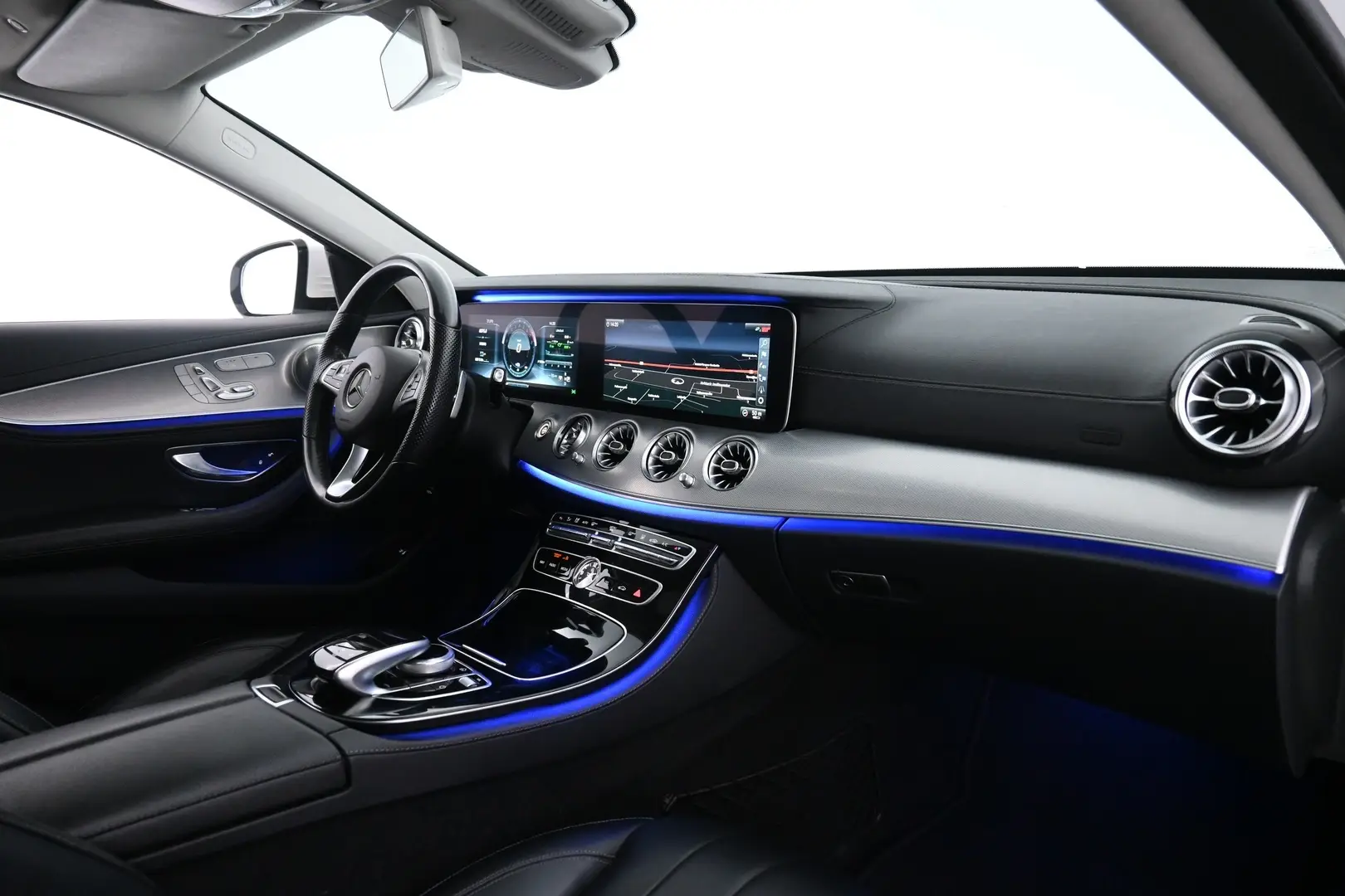Car Image - 4N6BhU8ahzxI09MTIzBx4S