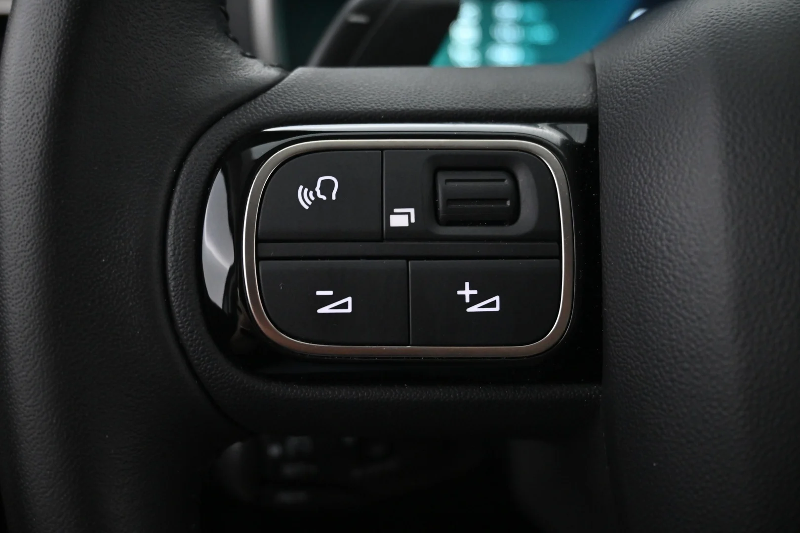 Car Image - 55poU4rpFYEVVq9068muyk