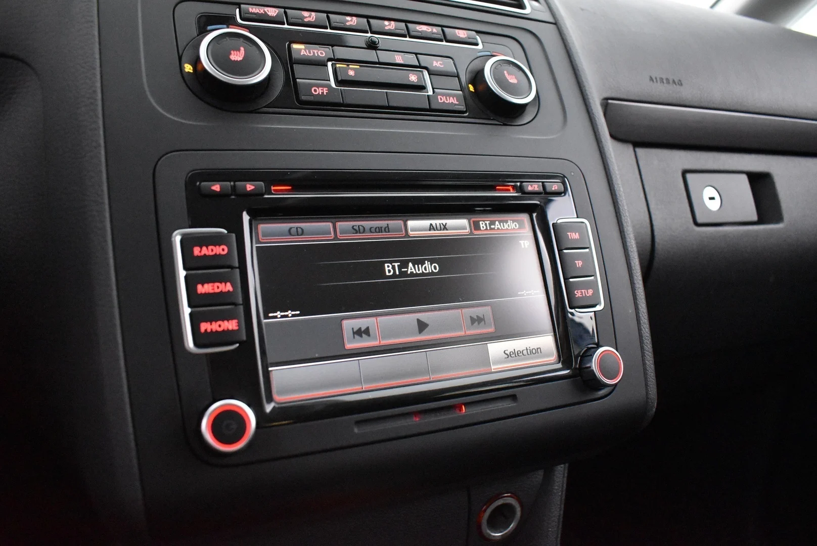 Car Image - 5i6gDJhcqlmjSmnoMWTG5v