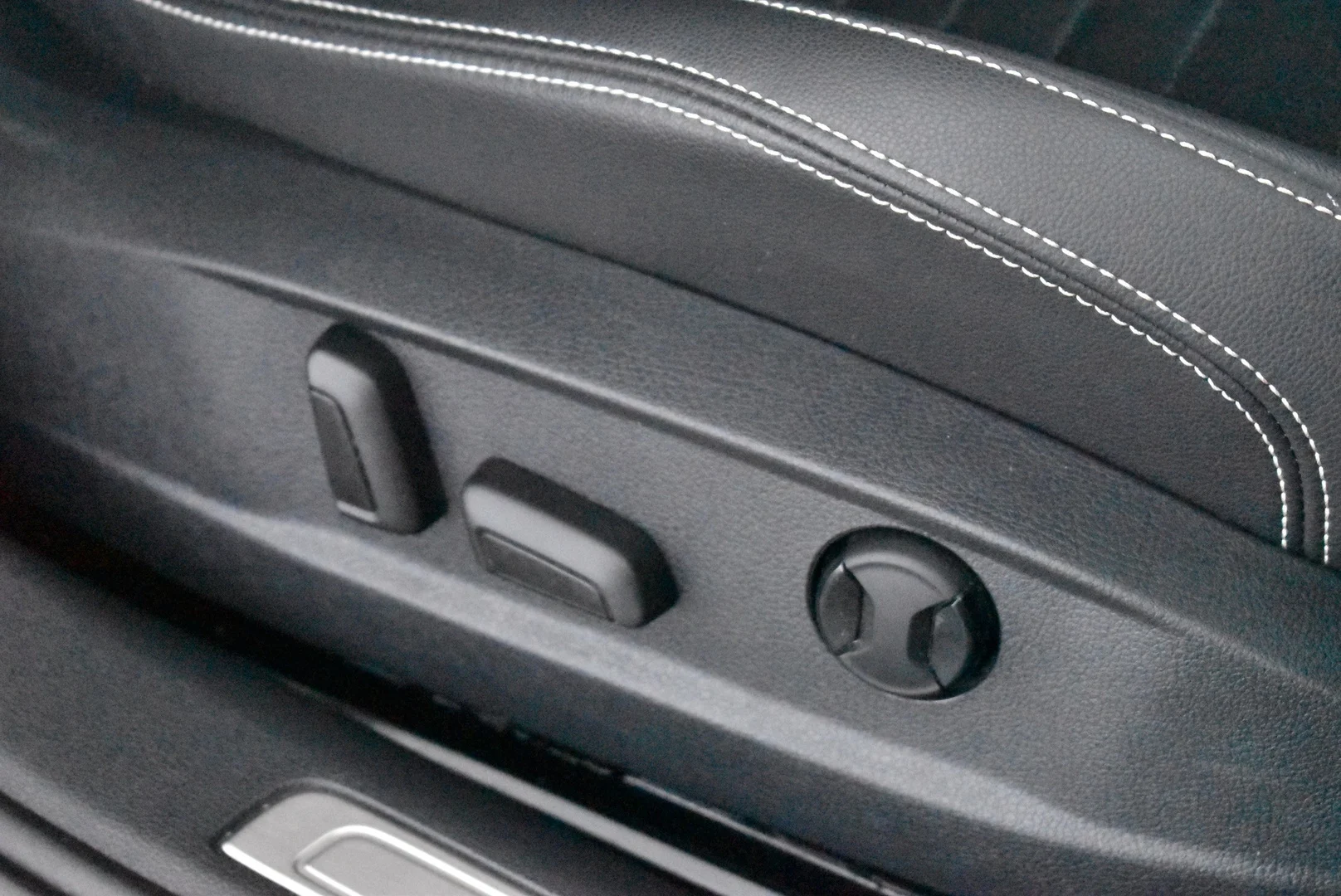 Car Image - 2XKjqyPWa2j7O0RVRsiUr1