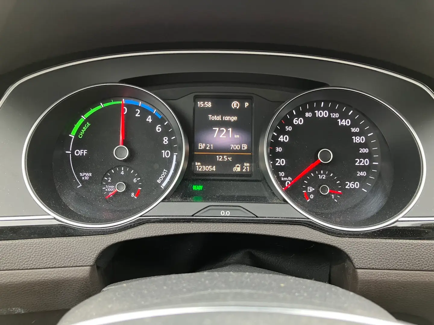 Car Image - 6UymqhRLZN33jf3ADelP8n