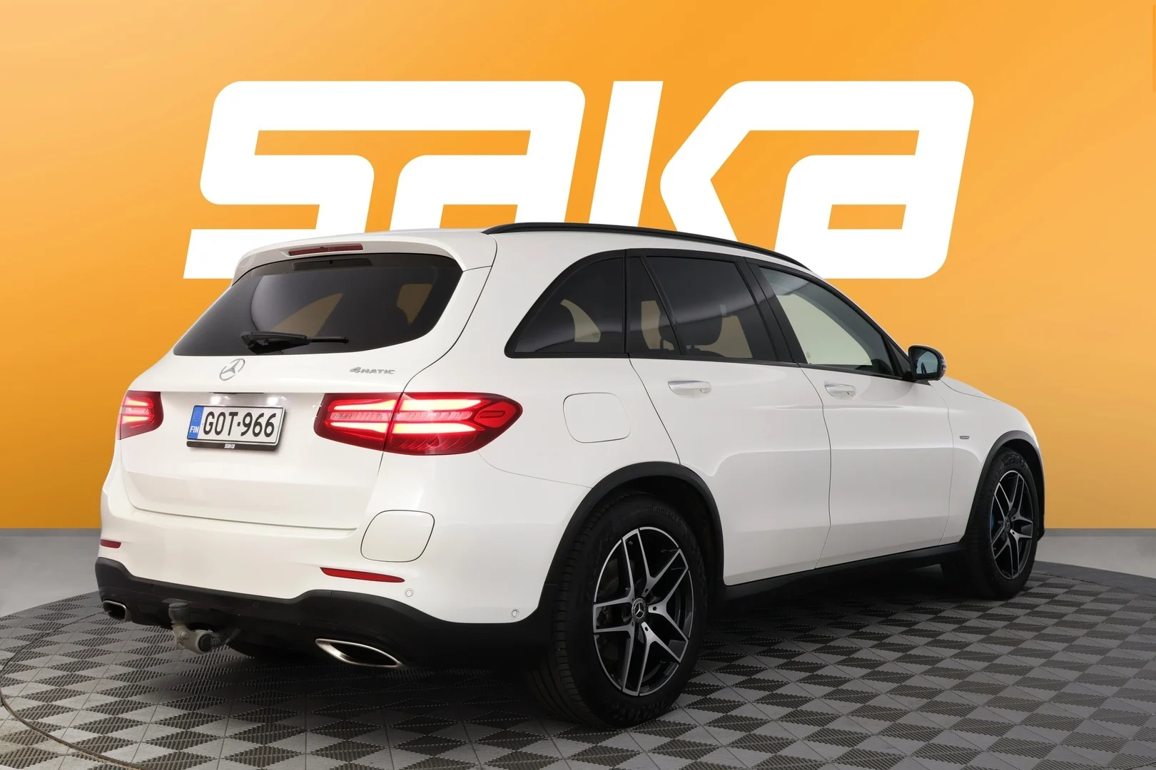 Car Image - 709QXXJAbLGCeKqNQ7FRco