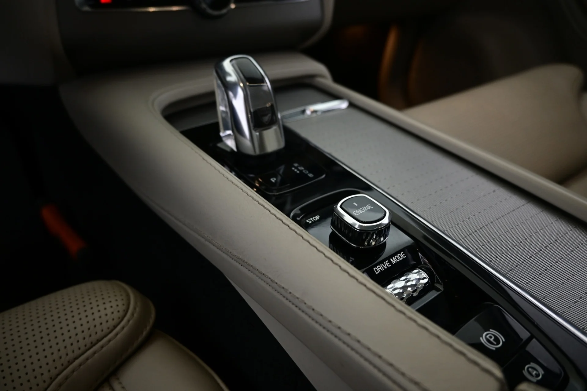 Car Image - XIWqJqIJoMQ3I8qwVMj26