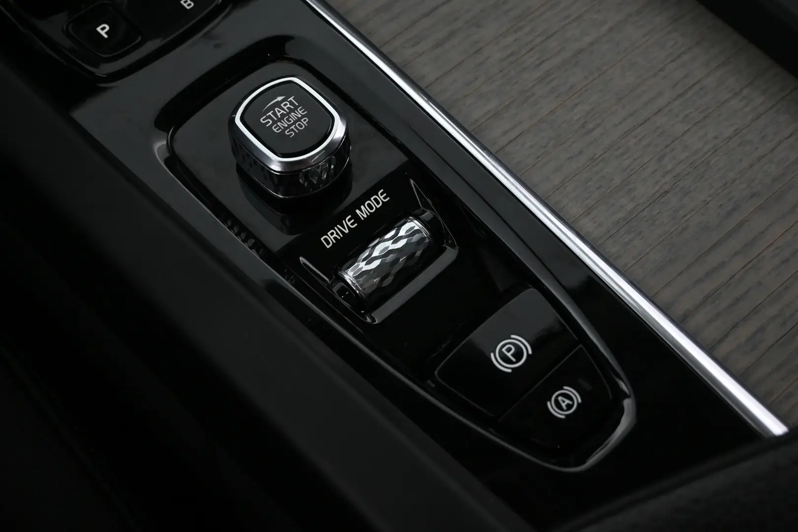 Car Image - 58VjdlnCMBxPGykfQ8peZU