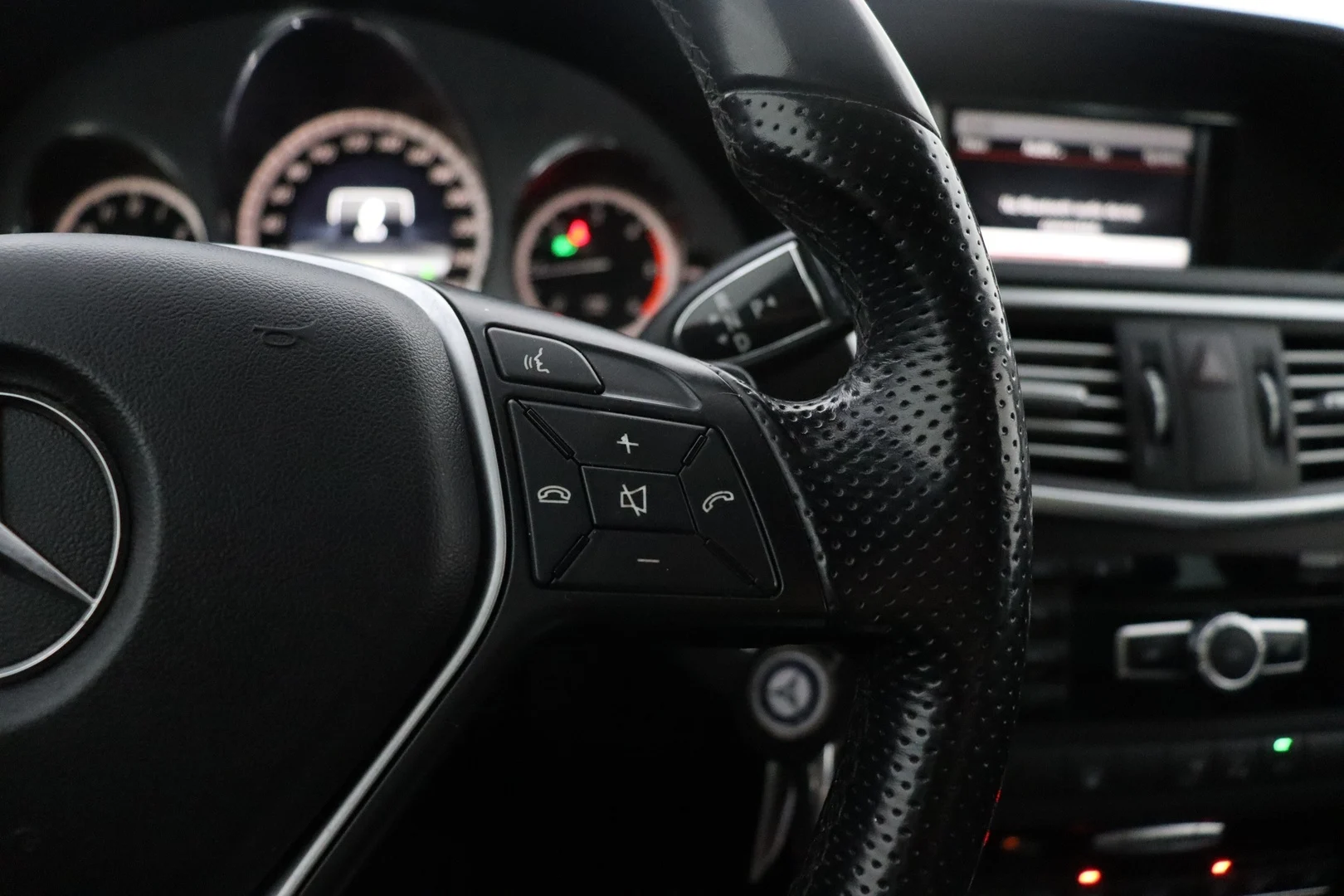 Car Image - 5QOG1Zmgdliq4YESdMdBlY