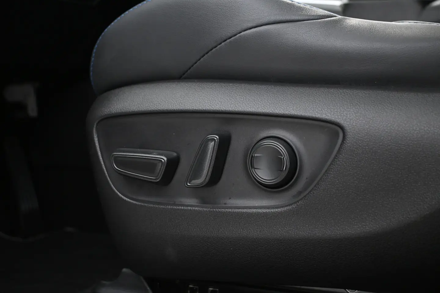 Car Image - 4VFBXO9mQZa5G3XqObkOxS