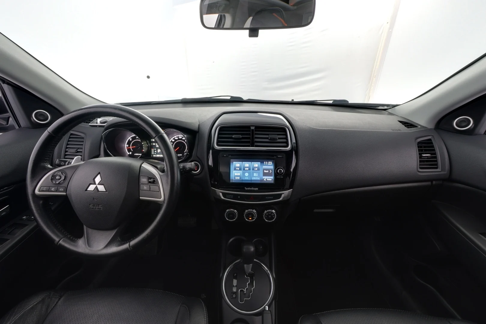 Car Image - 6IneTSD9YvD5Xv2S57RMSB