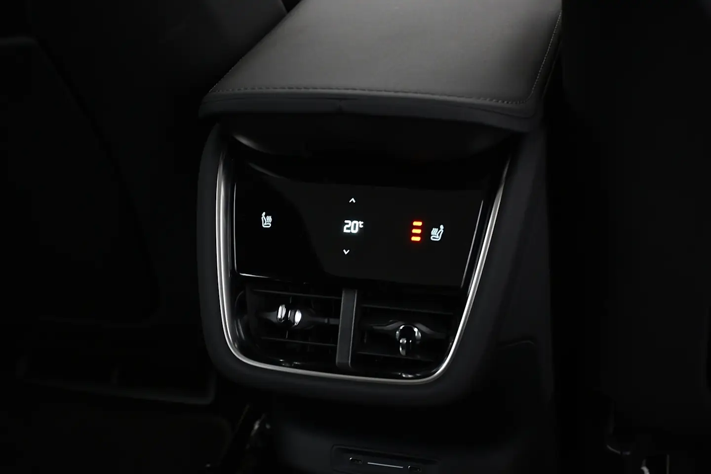 Car Image - 7q6Lc8N39kERI44UFFR6Mn