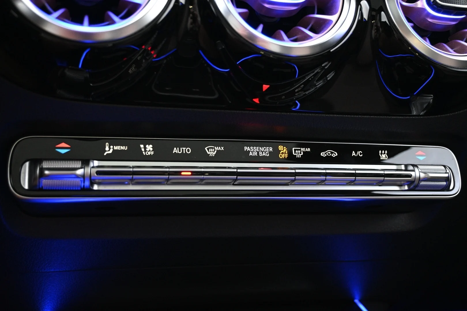 Car Image - lVpRe0EQBL4uwnjlpoZ9y