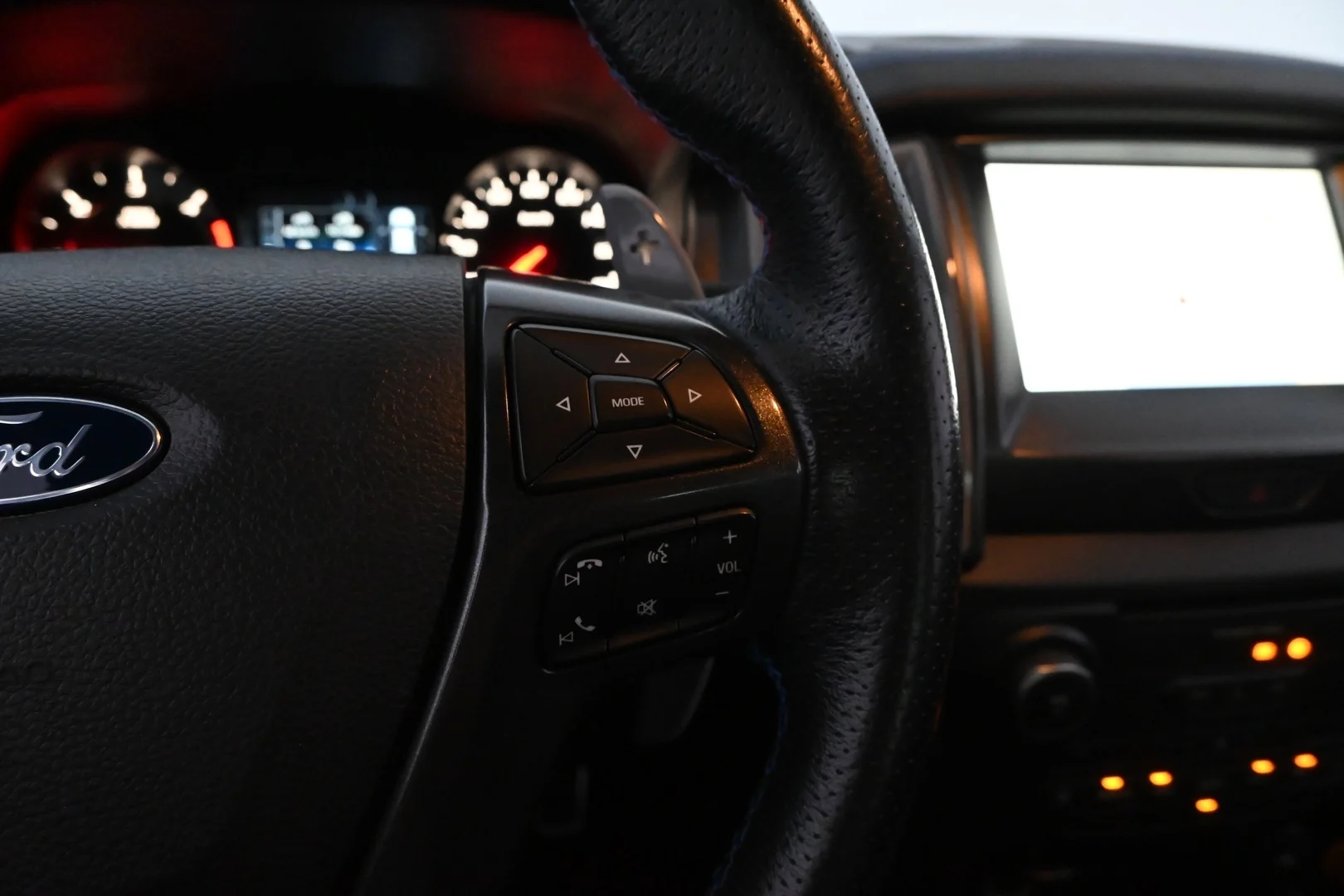 Car Image - 3UCRuWZSJ2wg73JBob6x2d