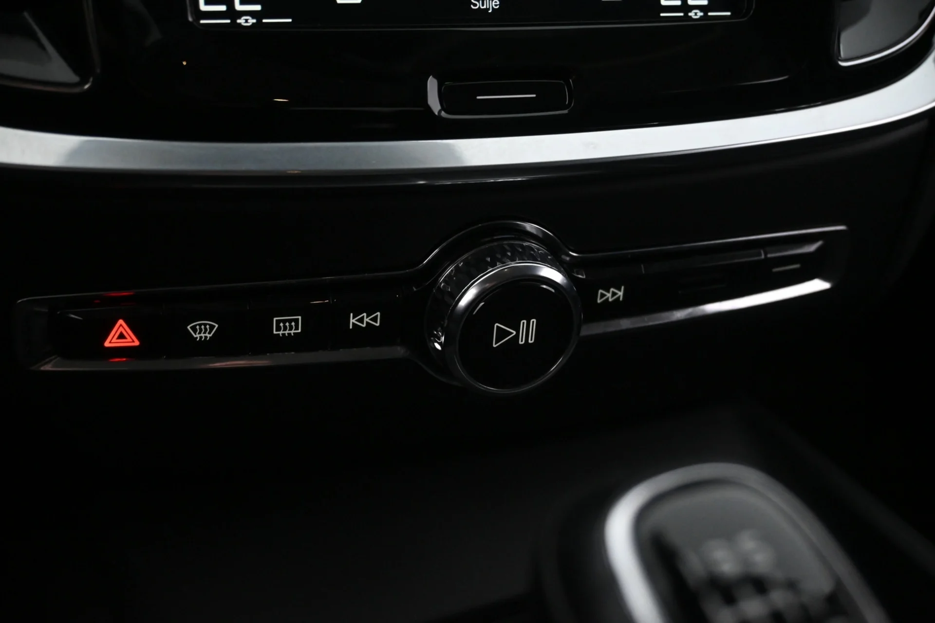 Car Image - 3Vy0y5tGRvFOU68M2GQ4ex