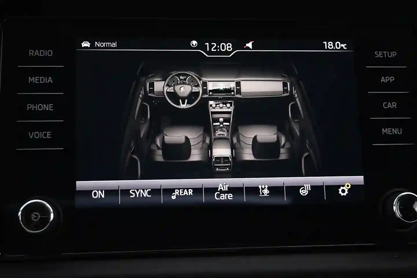 Car Image - 1Y4iDyslS0i4sURLlJblEF