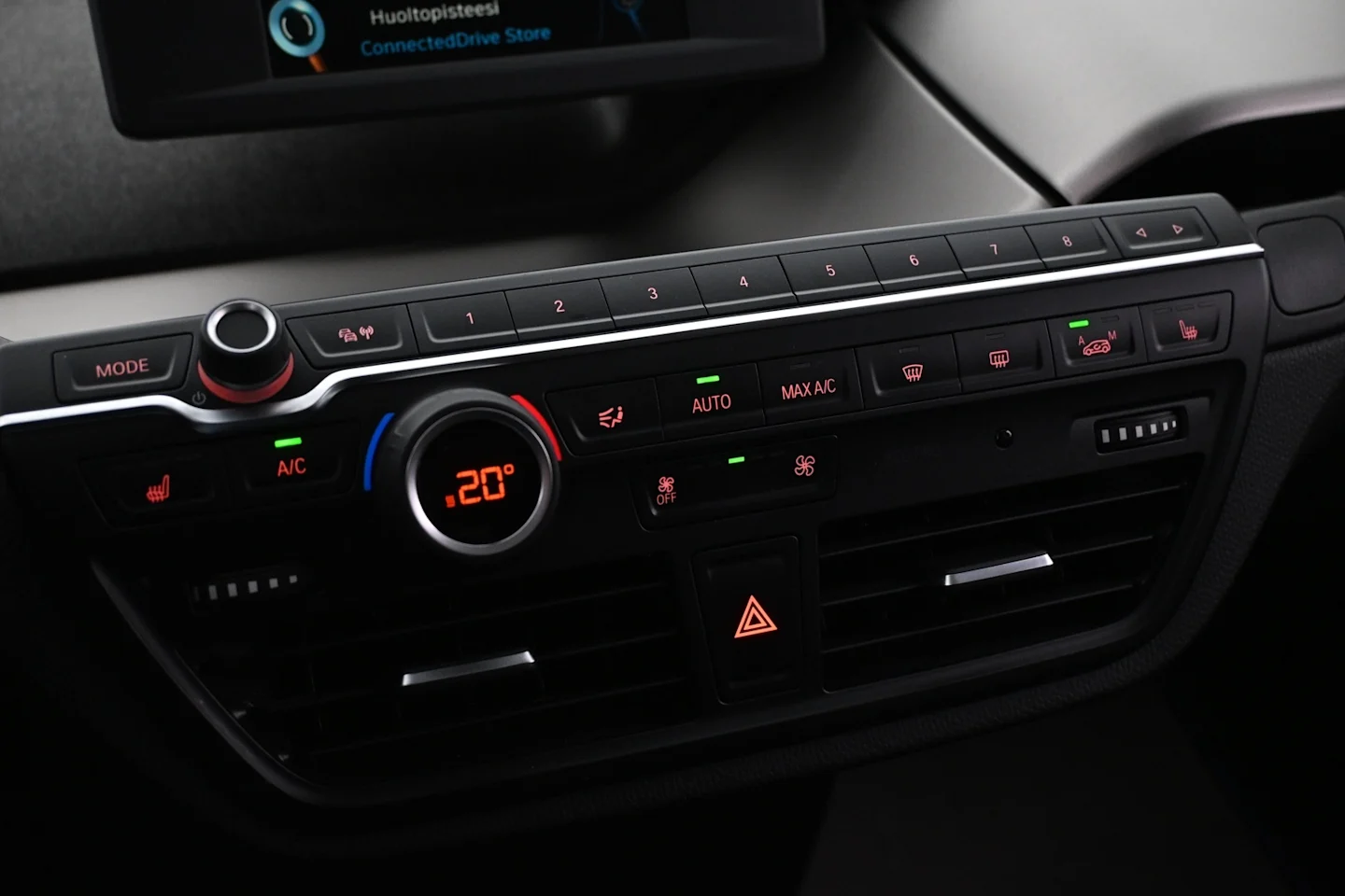 Car Image - 5O0oIB1f76HX5tRnqiEFp3