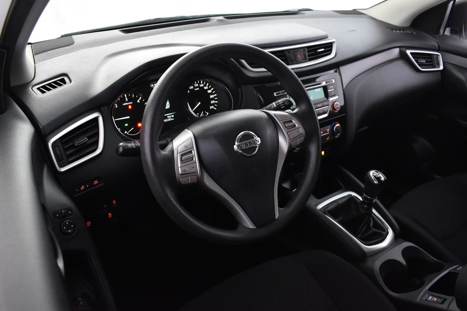 Car Image - Af1eqrdvrC0FLZQKZfOw2