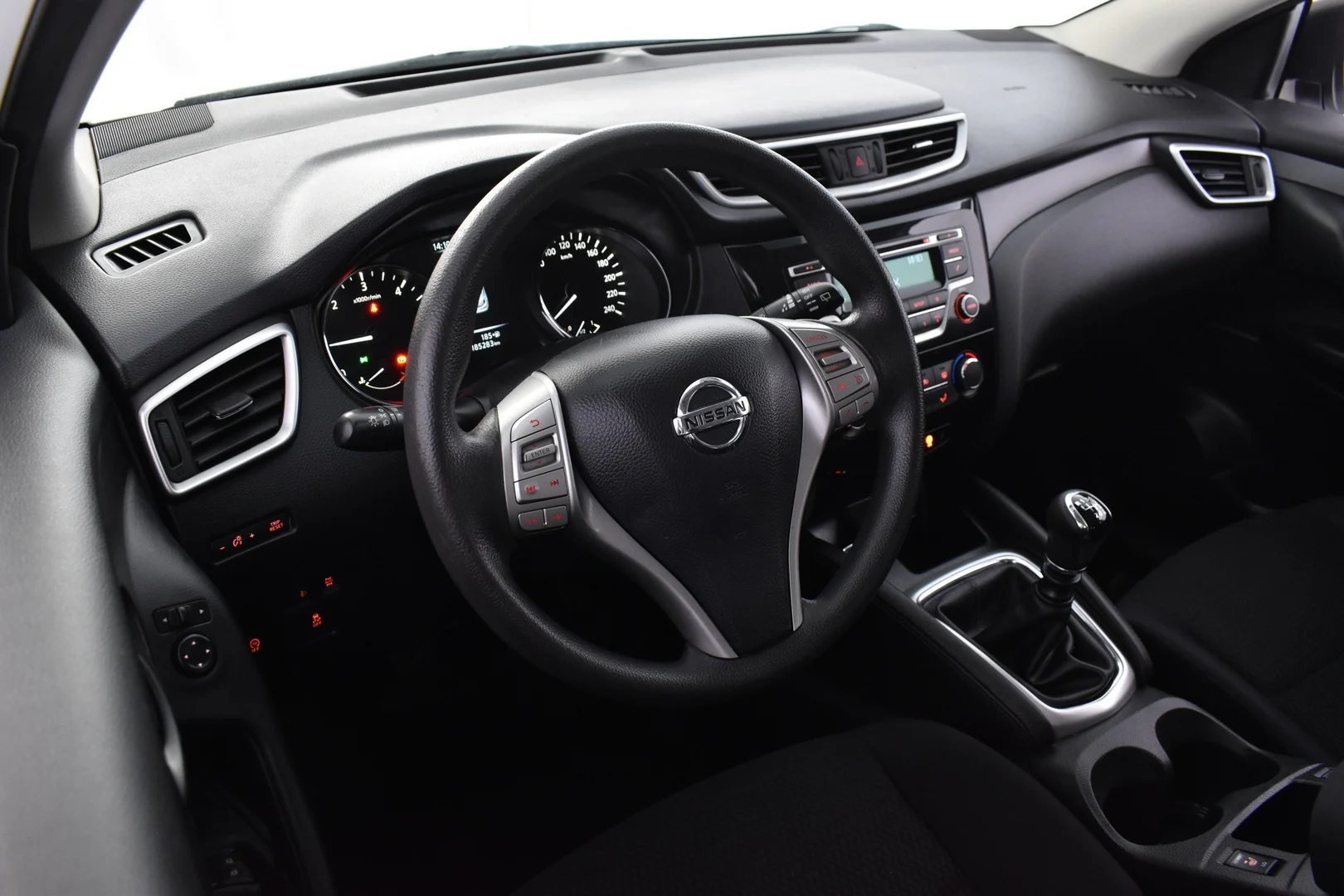Car Image - Af1eqrdvrC0FLZQKZfOw2