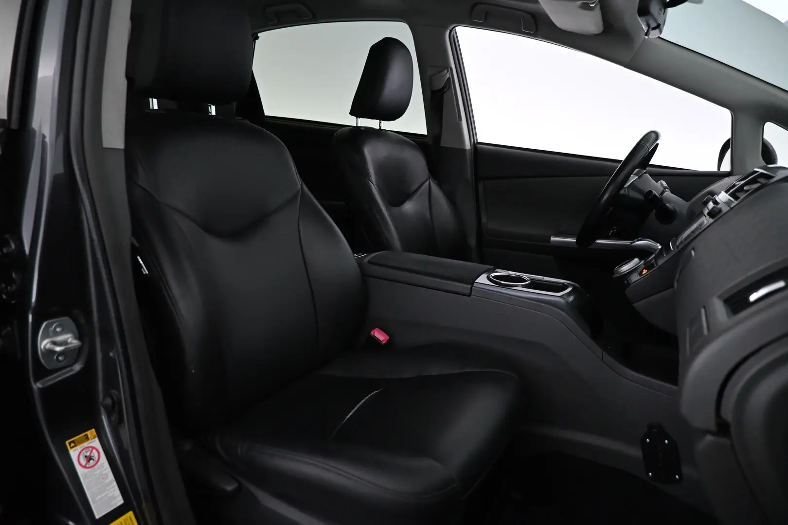Car Image - 4SL38PnbUSf55xvwlkLkLm