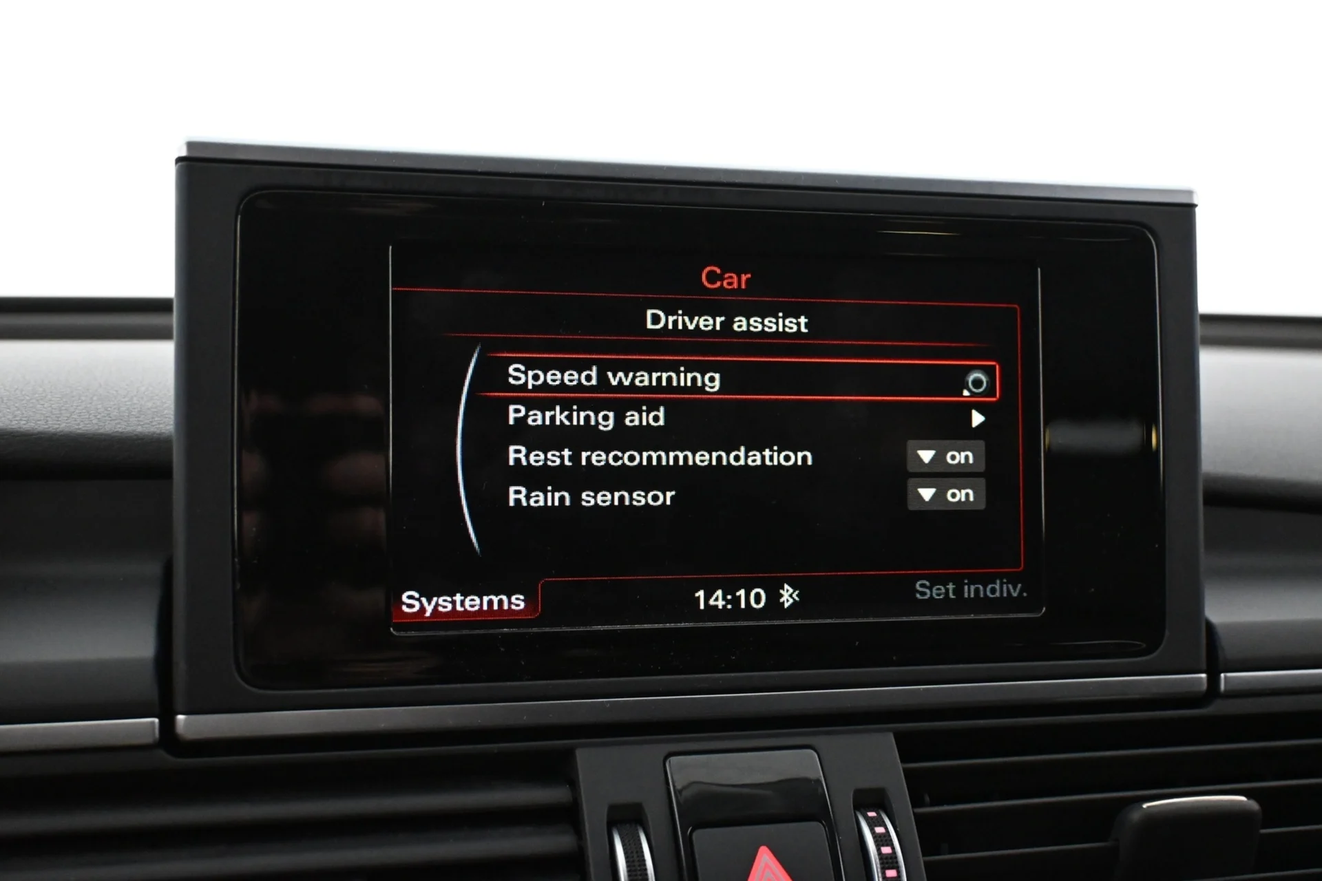 Car Image - 4diISf0L81PBO1rzYW2tr8