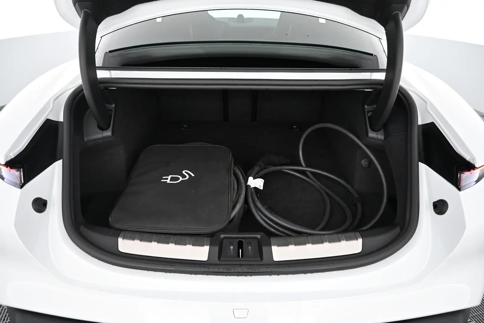 Car Image - 5TBA2HFhPdmDXKf5MIlvUV
