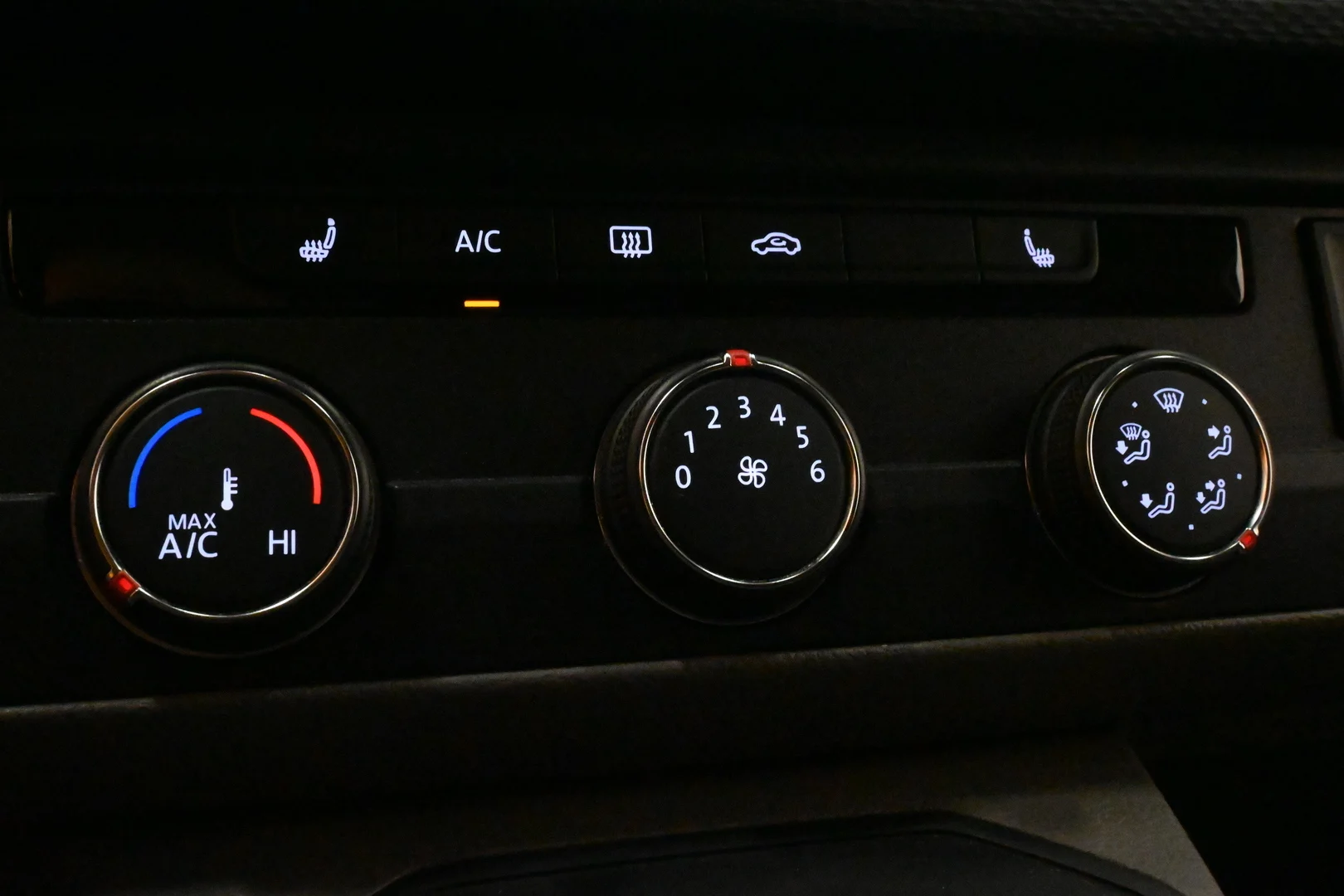Car Image - 4gckkPhKW50GxxSqEfb9iY