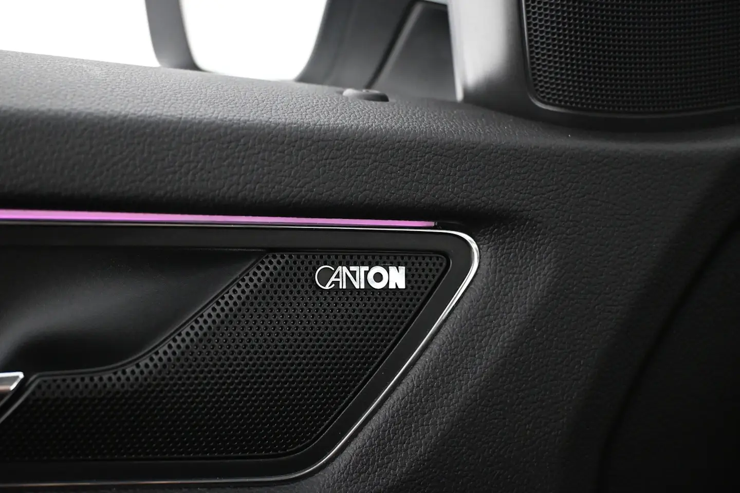 Car Image - 3nx2S78ilQhl3rLAELbaHH