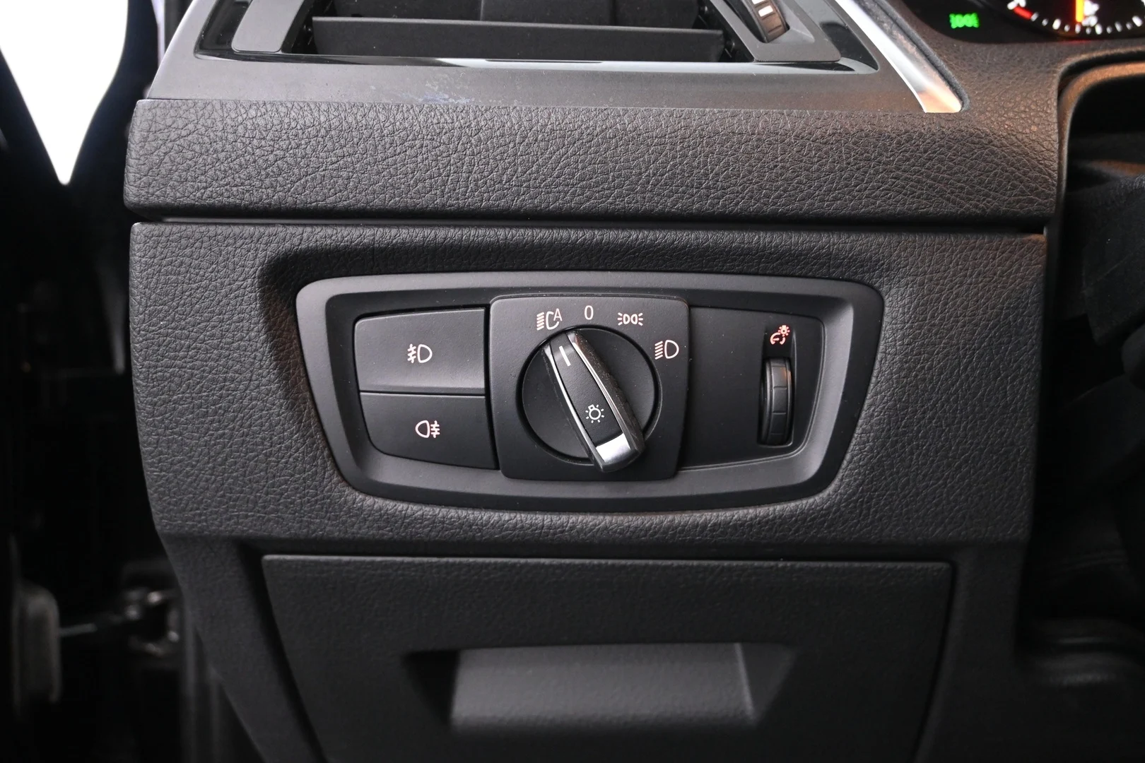 Car Image - 6k2qFiZVj7rRF9ECOcV9X3