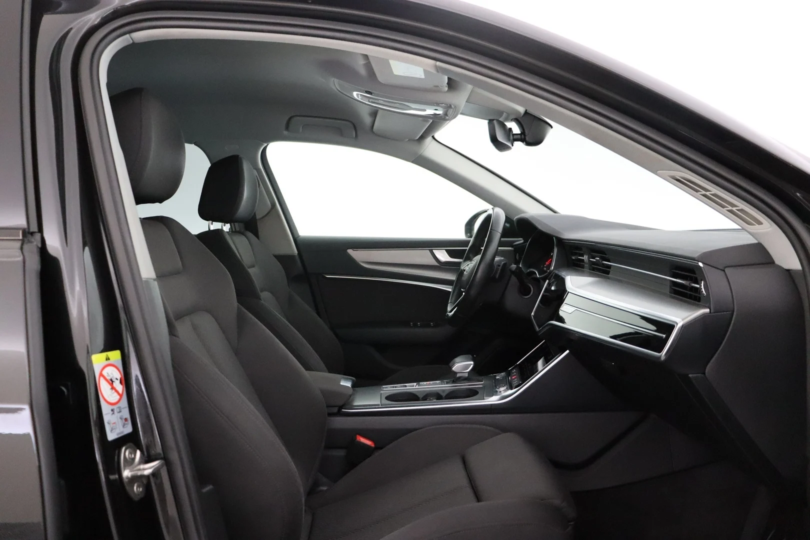 Car Image - 3VU2v6zVjg0ZNmd3X7Ciry