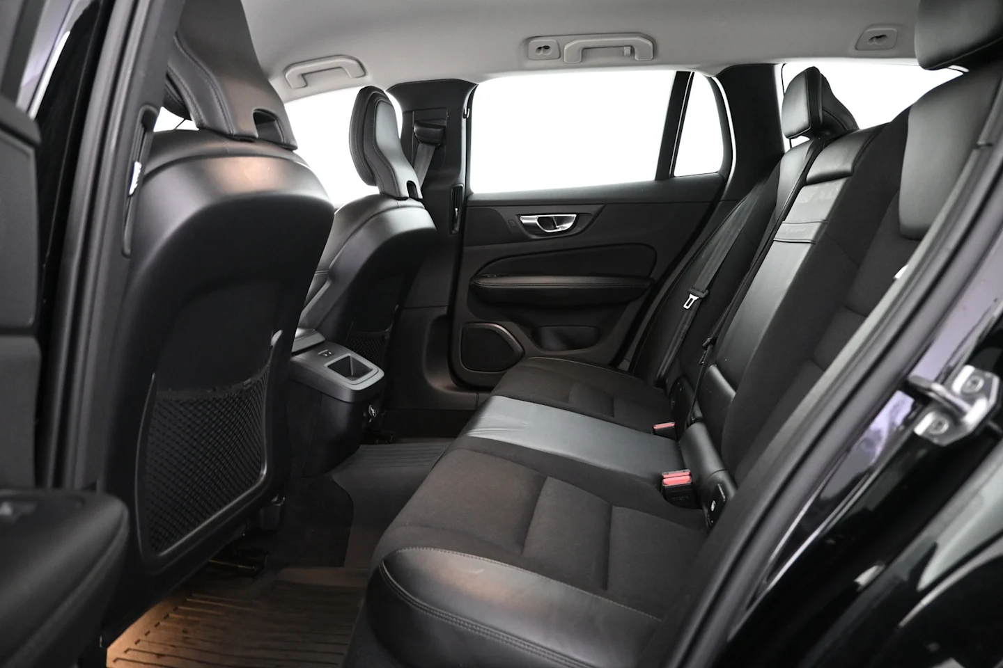 Car Image - 7d4dnpzTr6G5Xq8Xdor9F5