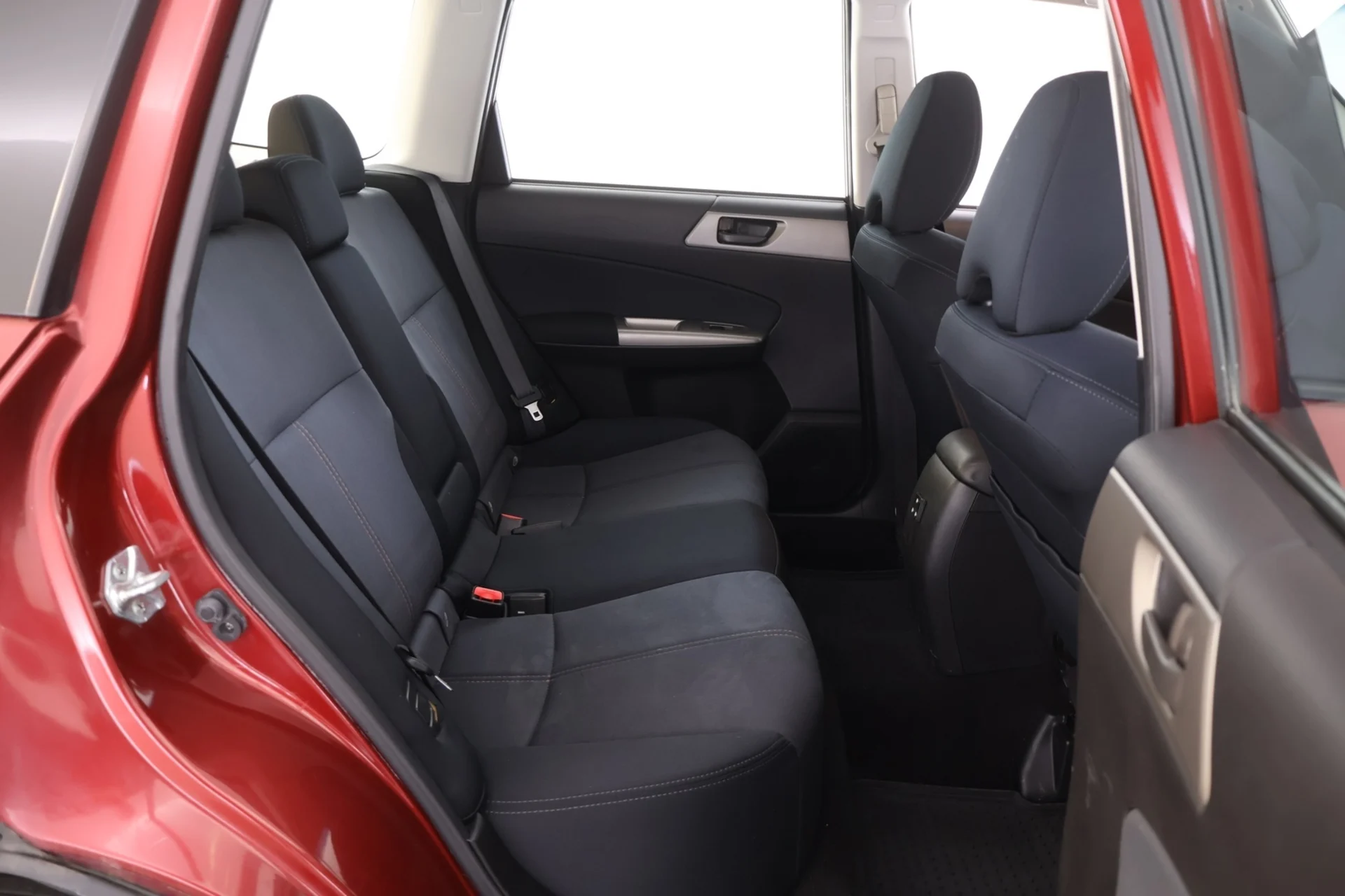 Car Image - 6CLPY8cr8fc9SQFaeN7s2R