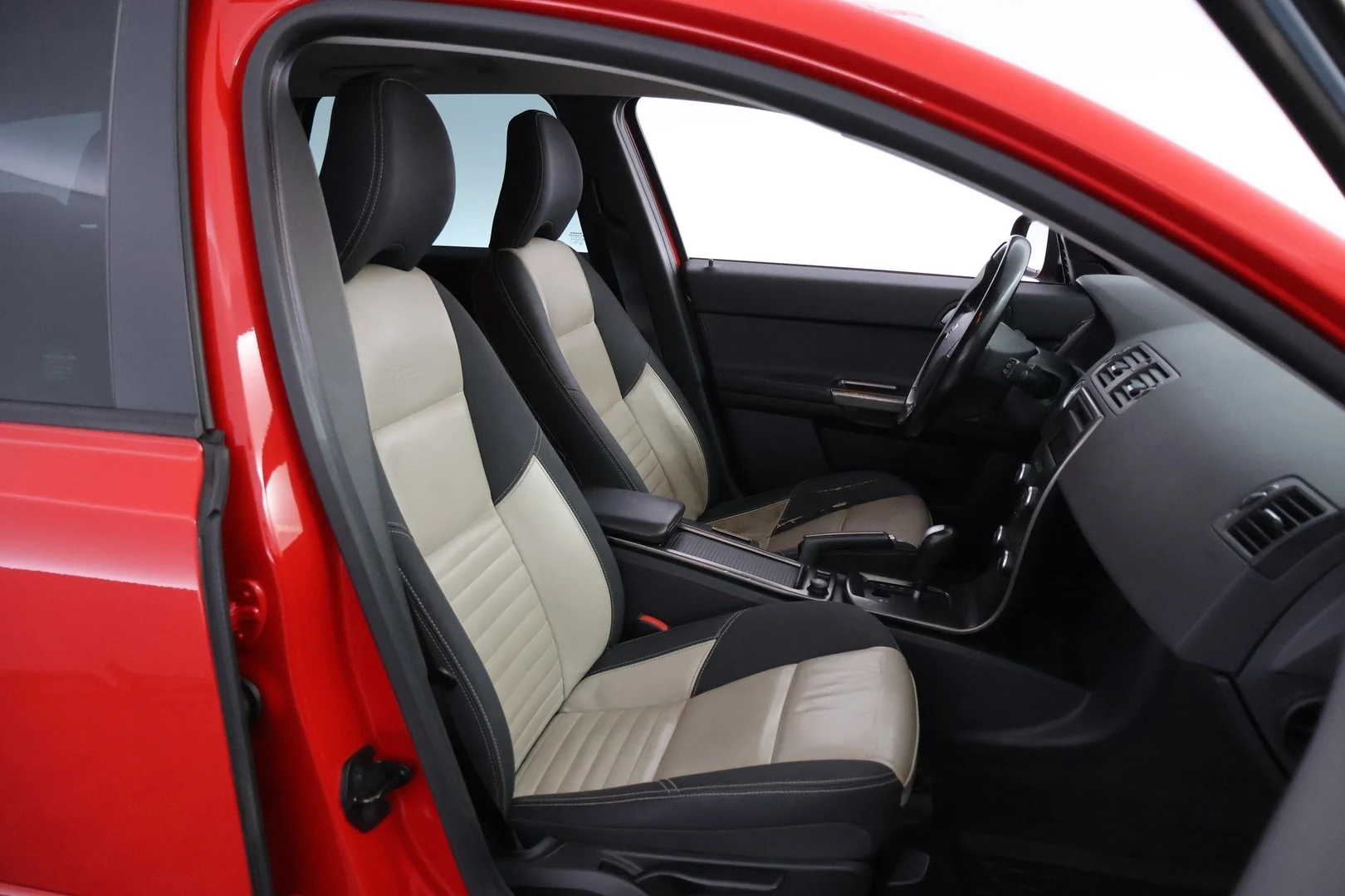 Car Image - 3KDsoLTGlm3sqHWDDwZu5p