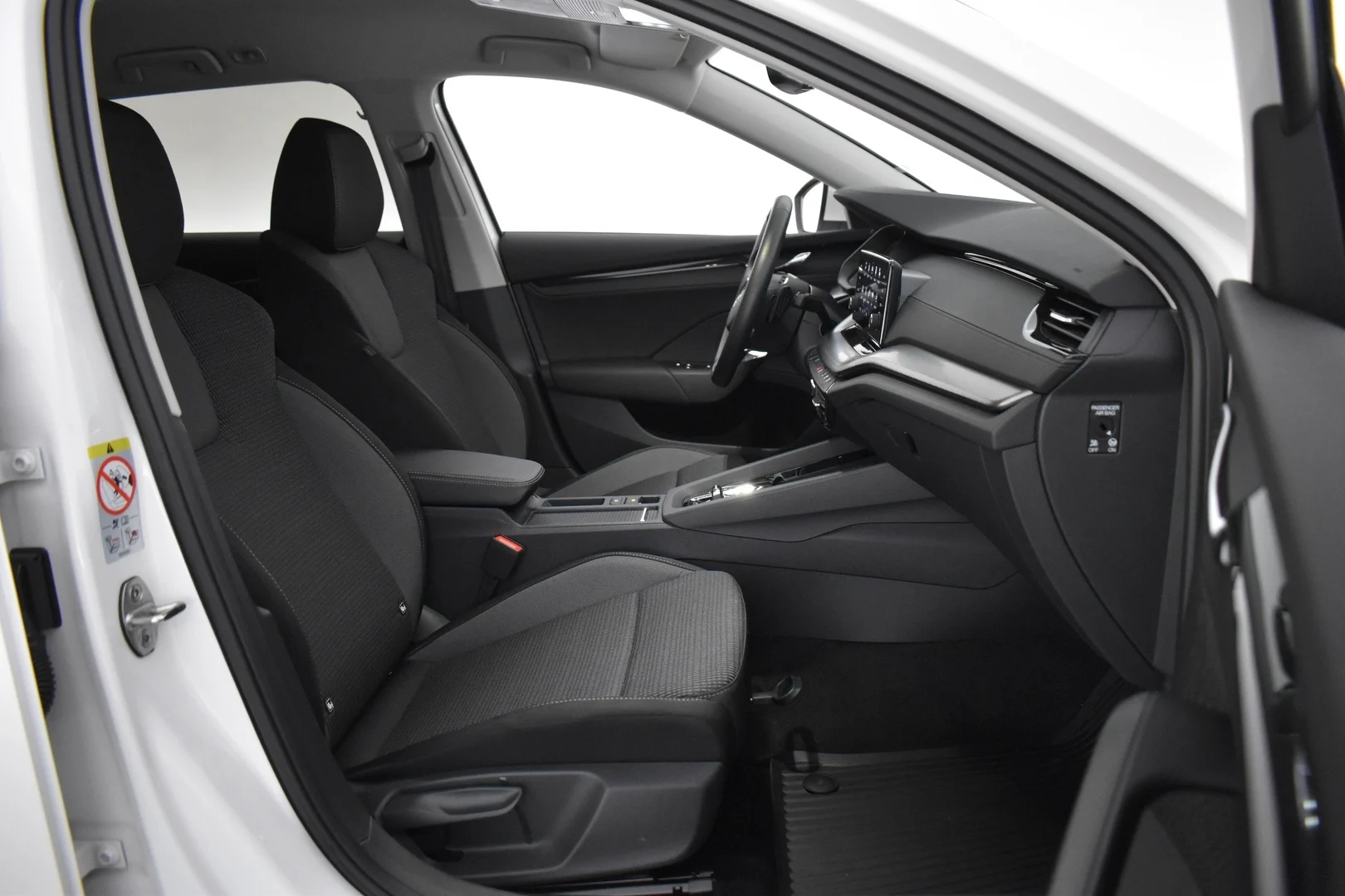 Car Image - 2t019cjNM1tddhLAczZI3d