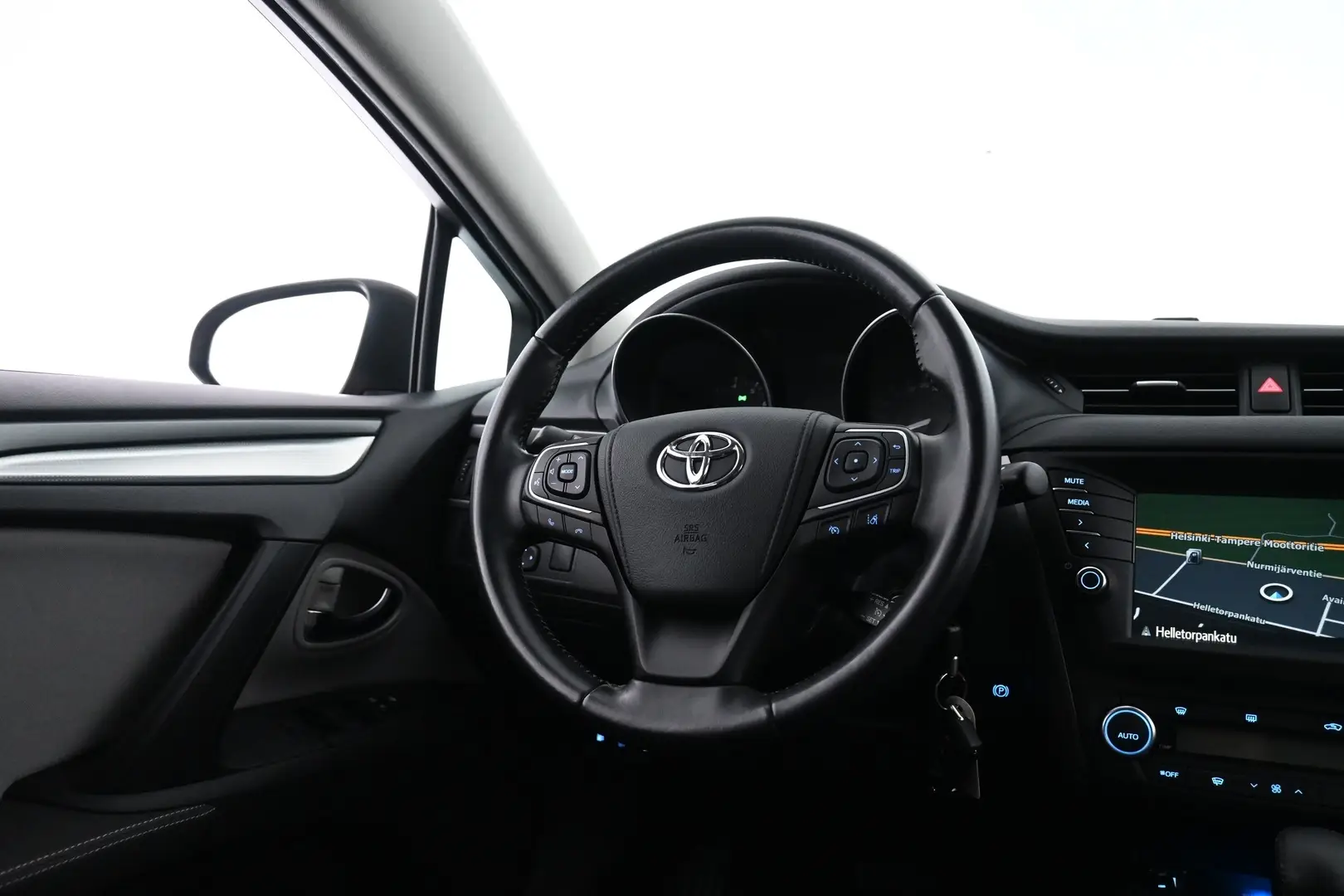 Car Image - 7lLarOU7lfWnGhADxIdasq