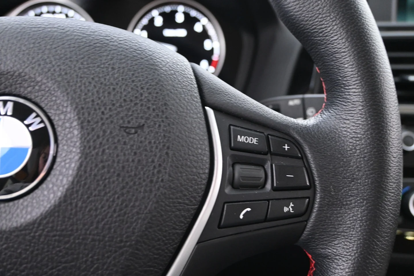 Car Image - 7pmkhNBXv3yuP6sLeTKXCE