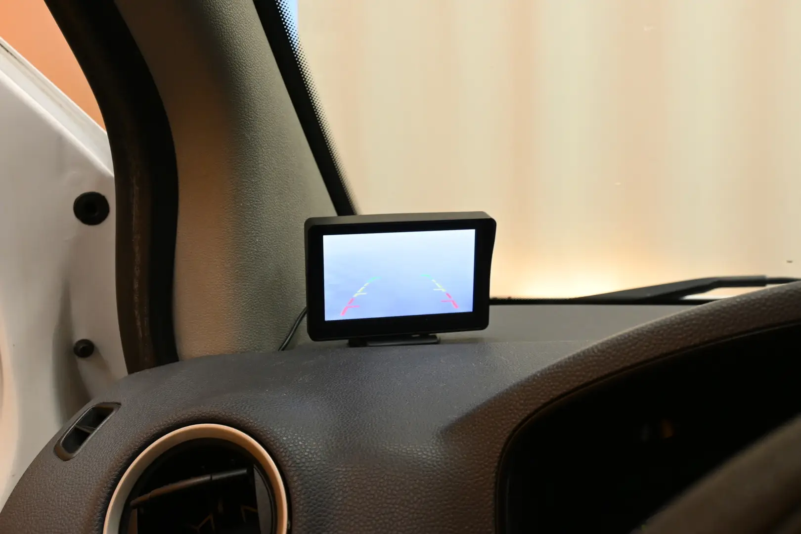 Car Image - 57NhcbujiIYekWr3r7UvJ7