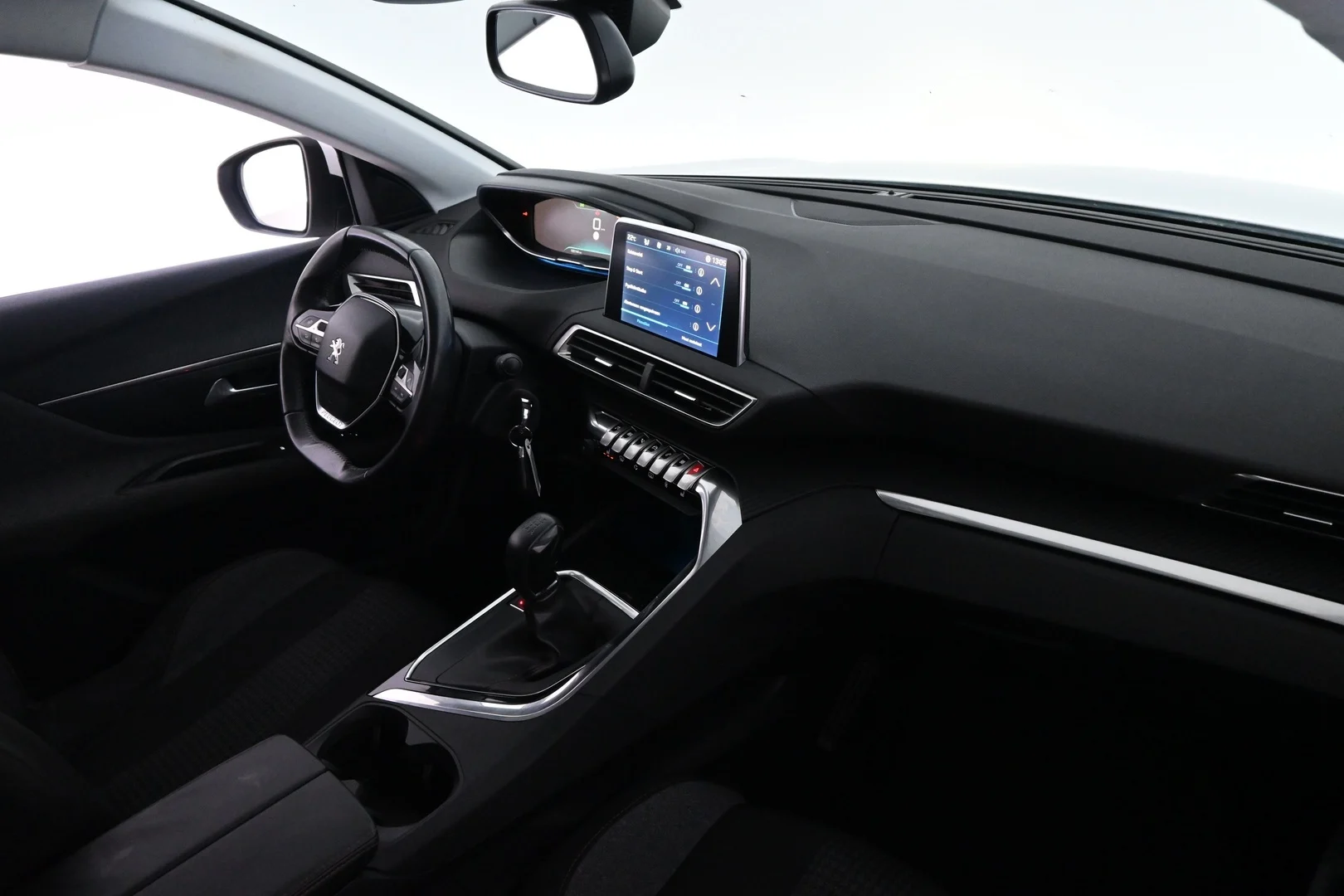 Car Image - 4LB8PbqiPgEW8SlCdYgdld