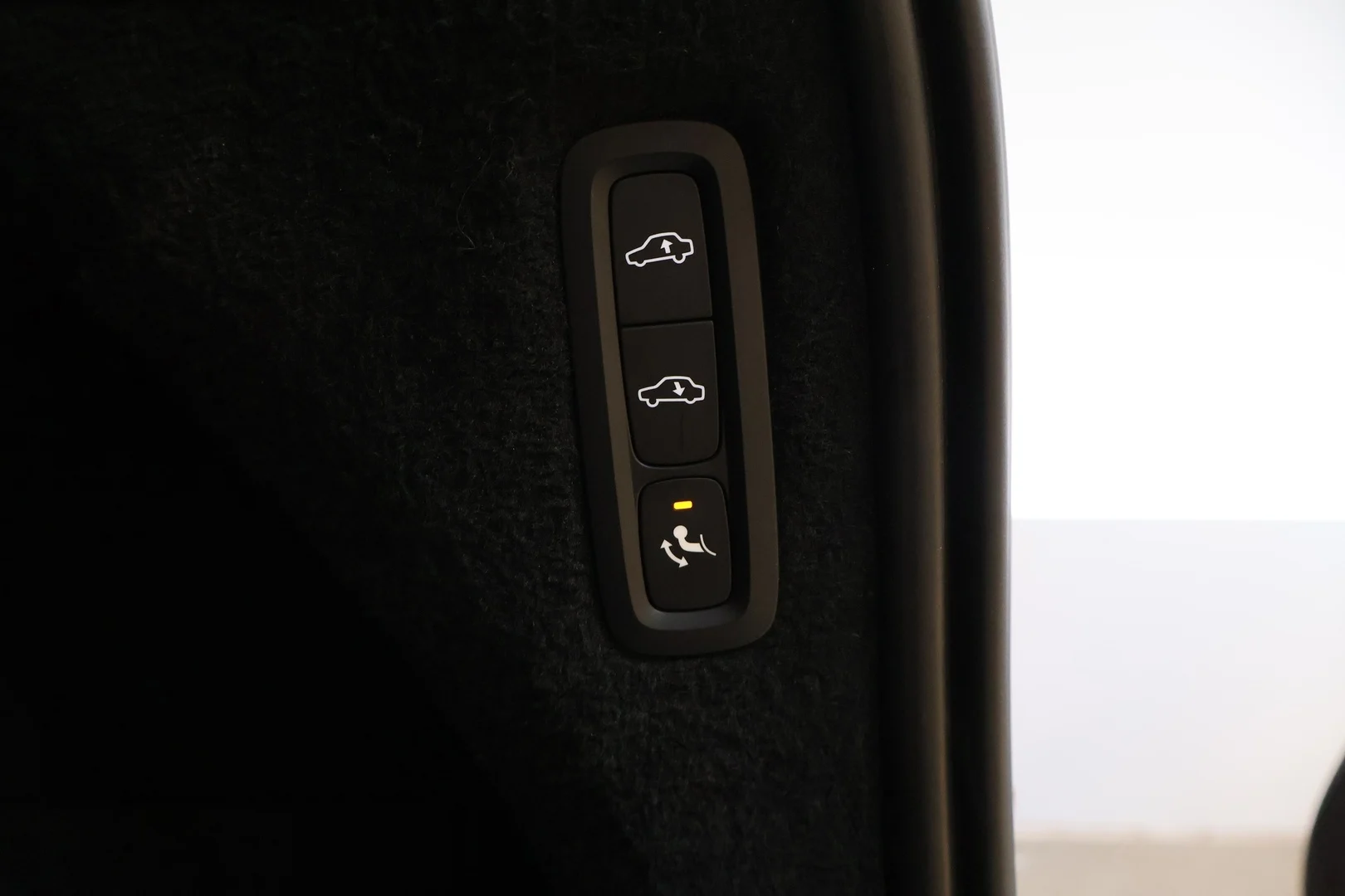 Car Image - GWCcS5BVu1UD7iGJnrbja