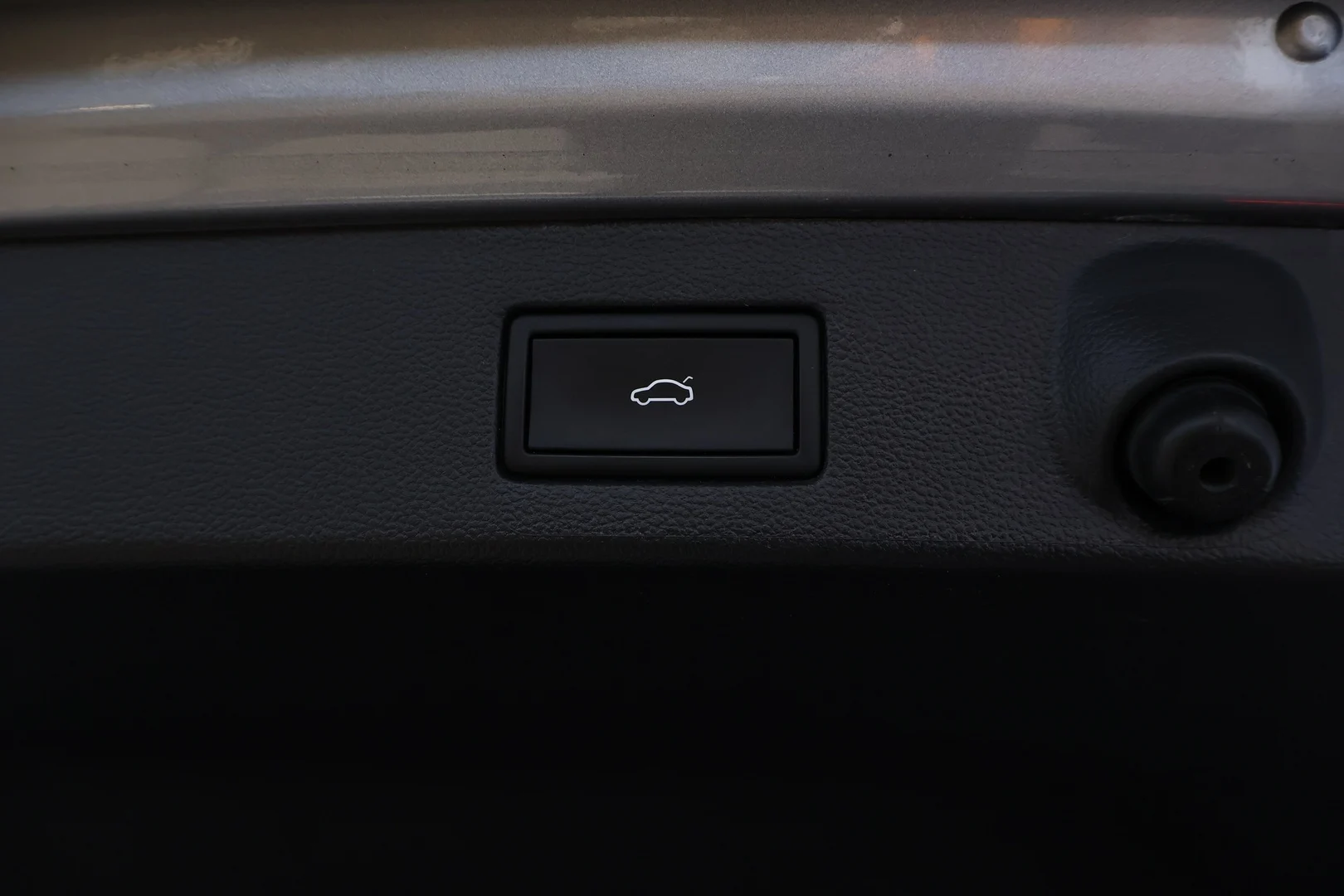 Car Image - 4PrV27CI6KwPxfOuwltM9U