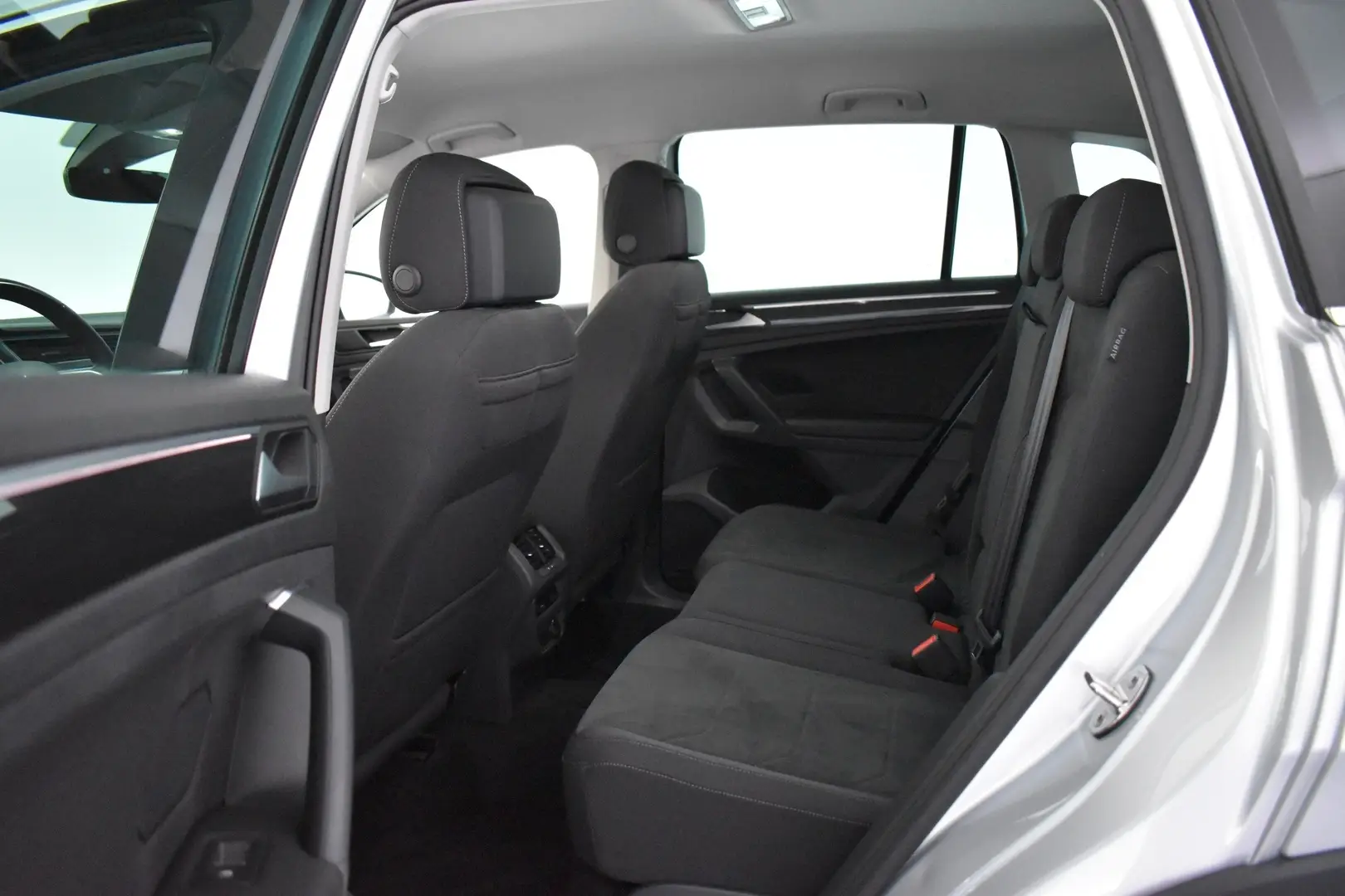 Car Image - 63ZOf69UNZl2ds5WPPQYP2