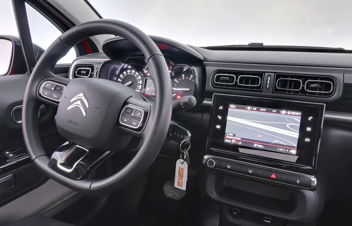 Car Image - 4RQHDxjJqaJ35732x3Si5b