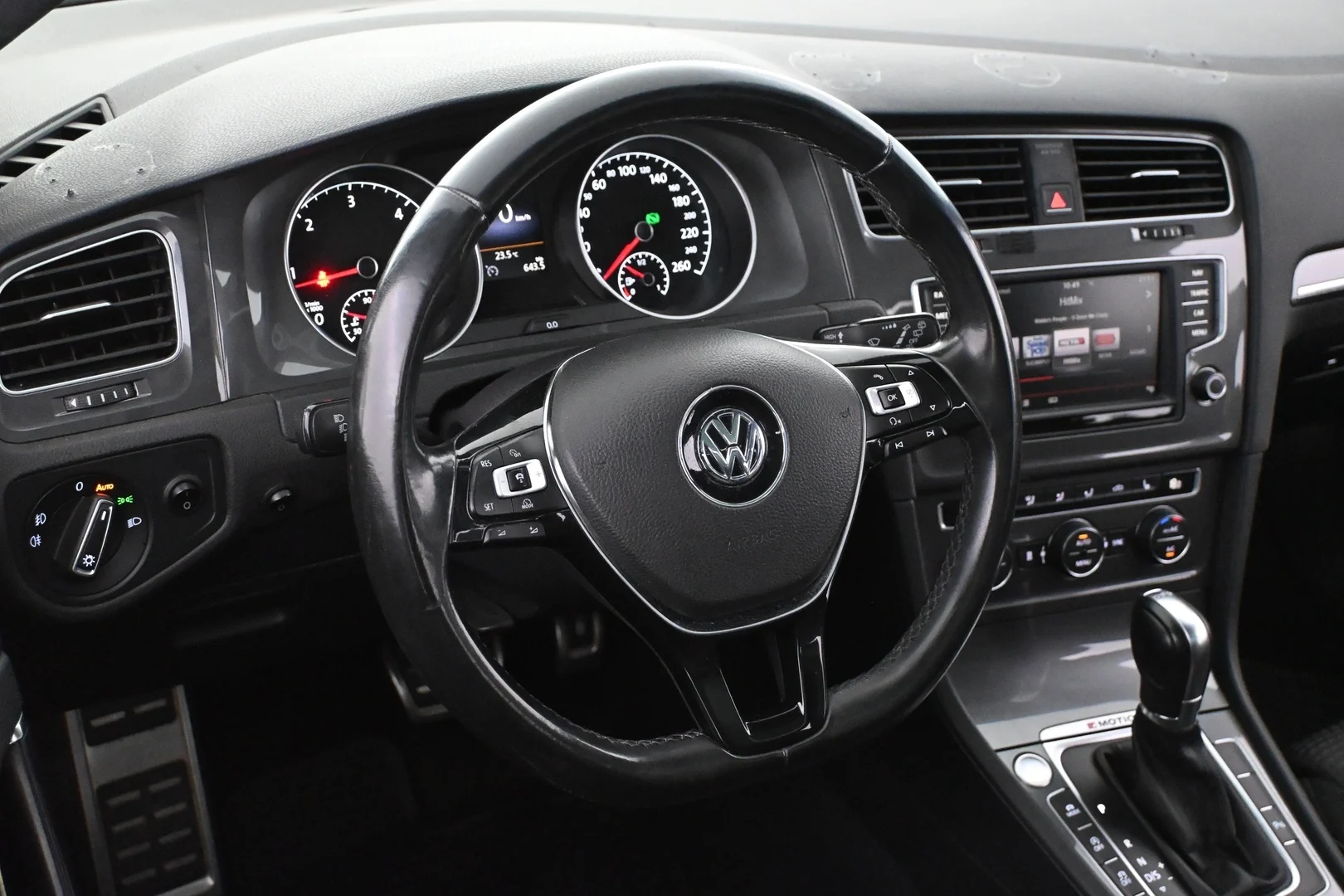Car Image - 4nRslYYgPhqH17rZp0fMia