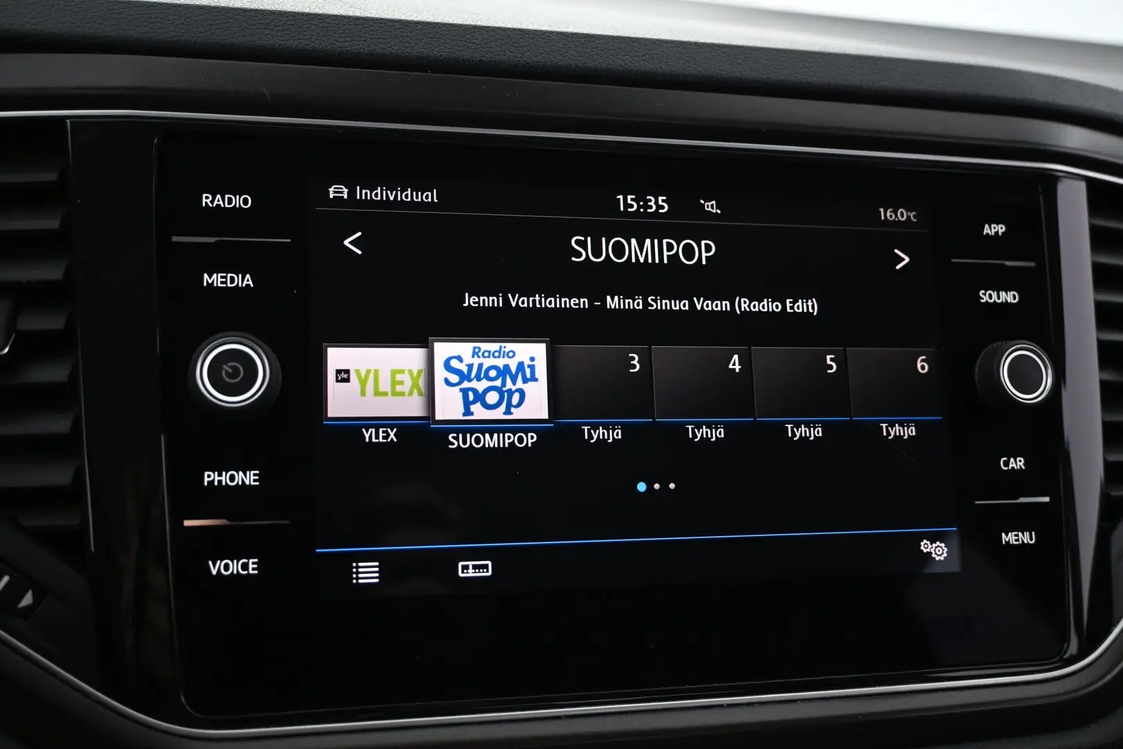 Car Image - fMEcM5FfXSy6pkKc511XW