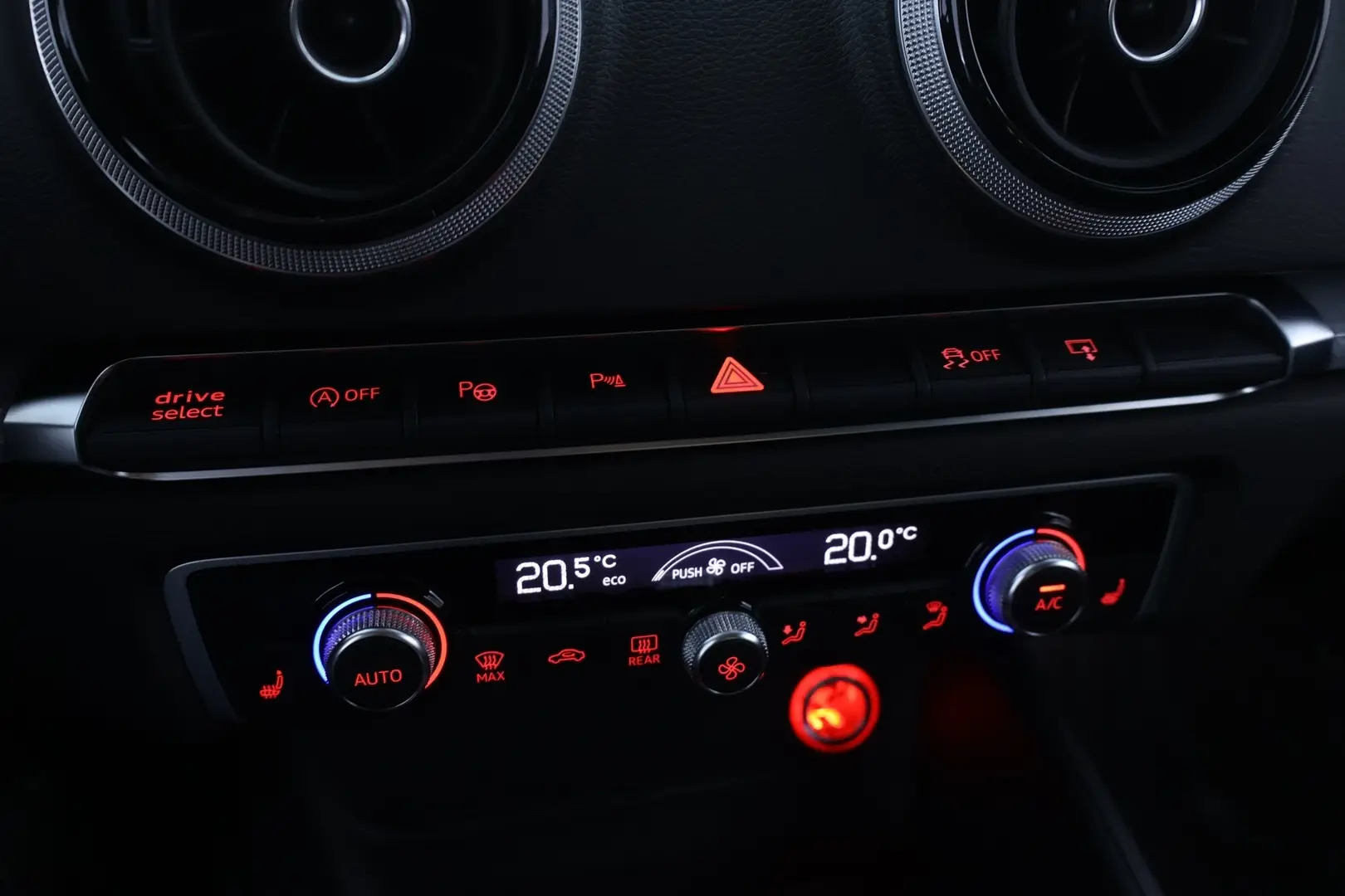 Car Image - 1fhFwx2Vhoetk2zZiDobv3