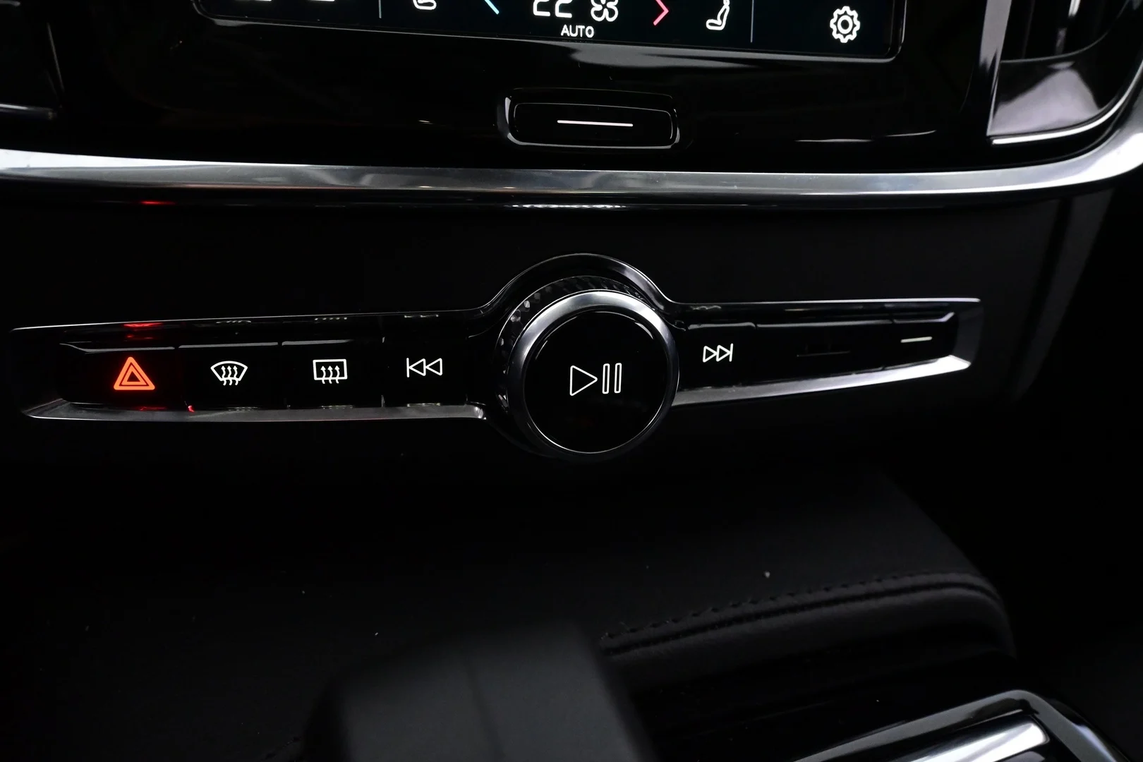 Car Image - 6kwnhe5ZbbolU6JFpTxfH9