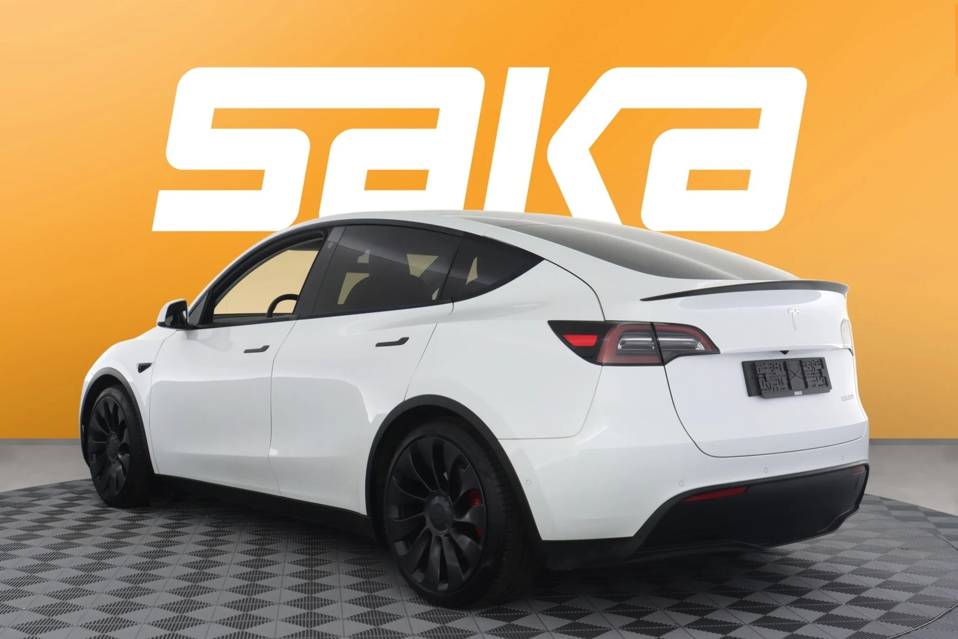 Car Image - 1OYxYjiEgQfl61nP1lNDYH