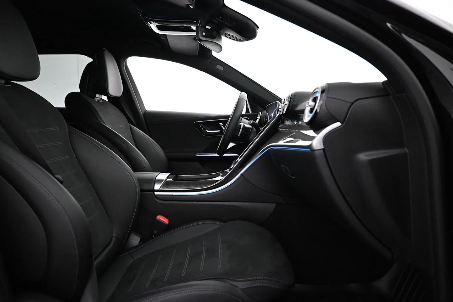 Car Image - 3ojv9FhwbRCi6lrzidK5uU